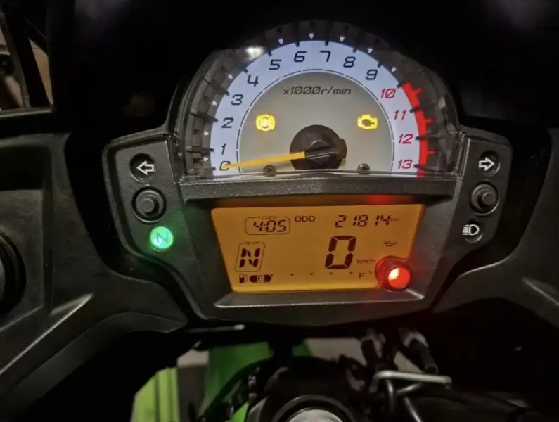 Kawasaki Versys 650 - foto 4