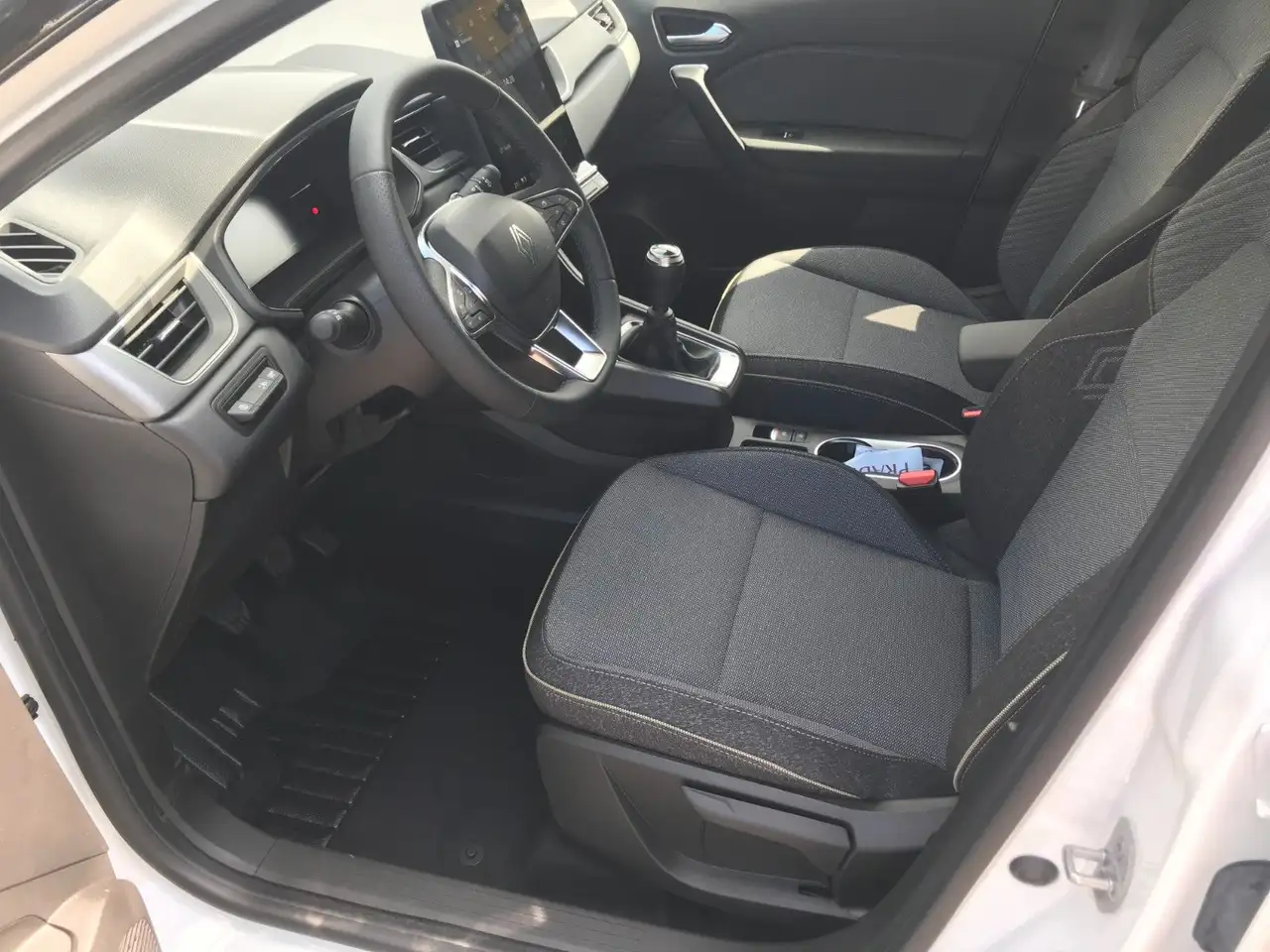 Renault Captur 2026 — фото 11