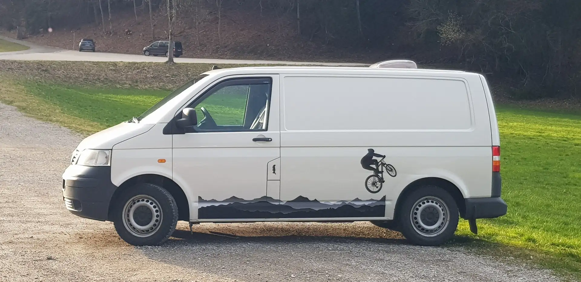 Volkswagen T5 Wohnmobilausbau Weiß - 2