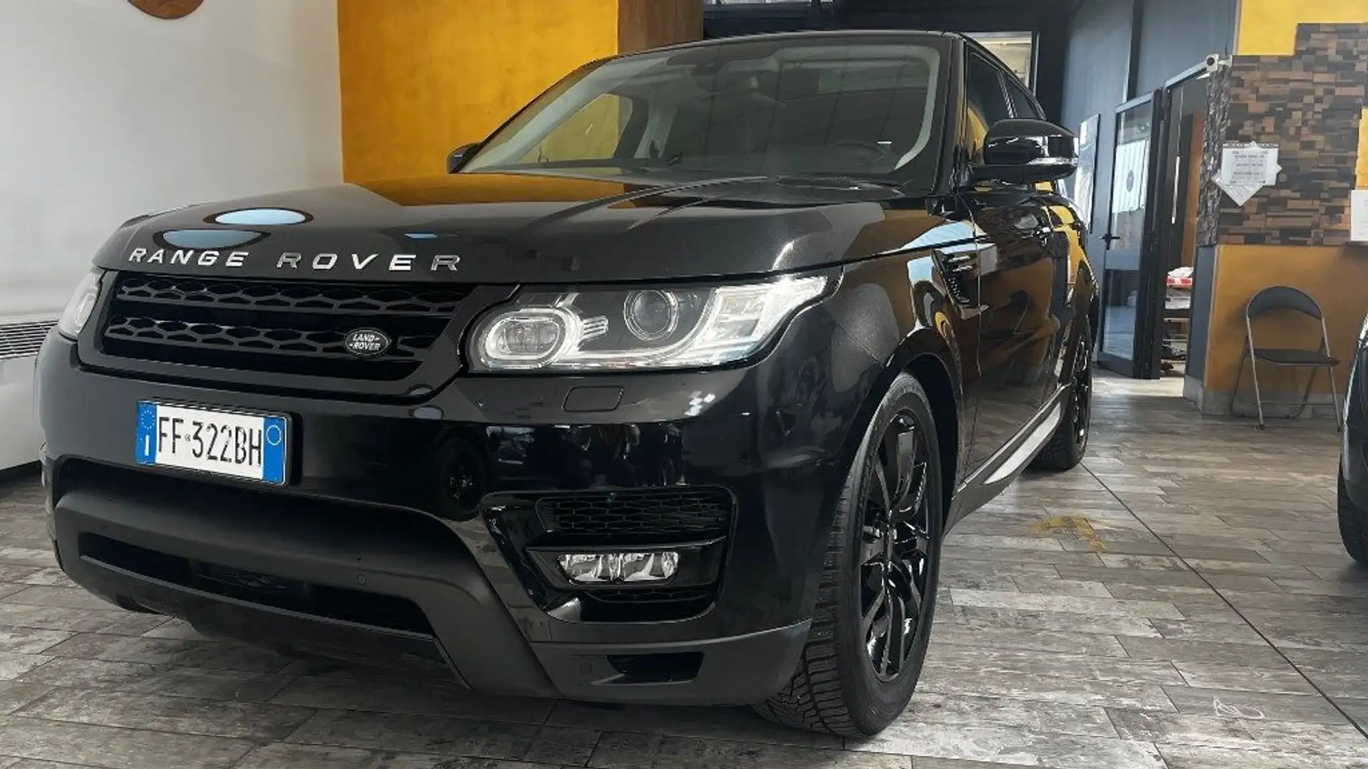 Land Rover Range Rover Sport 3.0 SDV6 HSE Dynamic black edition-  full opt Zwart - 1