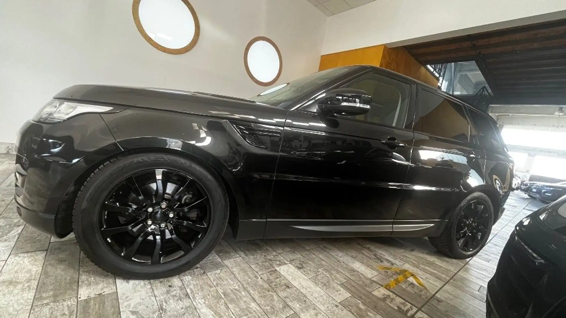 Land Rover Range Rover Sport 3.0 SDV6 HSE Dynamic black edition-  full opt Zwart - 2
