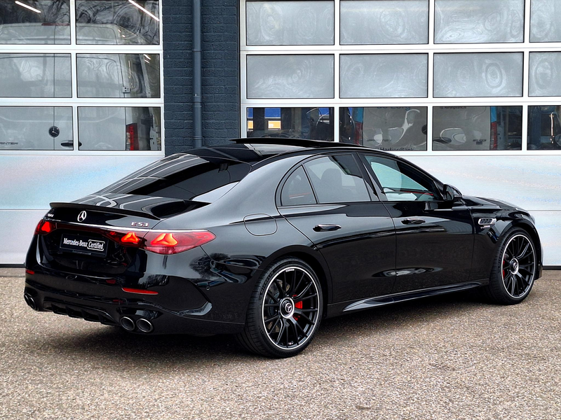 Mercedes-Benz E 53 AMG HYBRID 4MATIC+ | Panoramadak | Burmester | Night p — photo 3