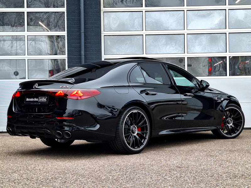 Mercedes-Benz E 53 AMG HYBRID 4MATIC+ | Panoramadak | Burmester | Night p — photo 4