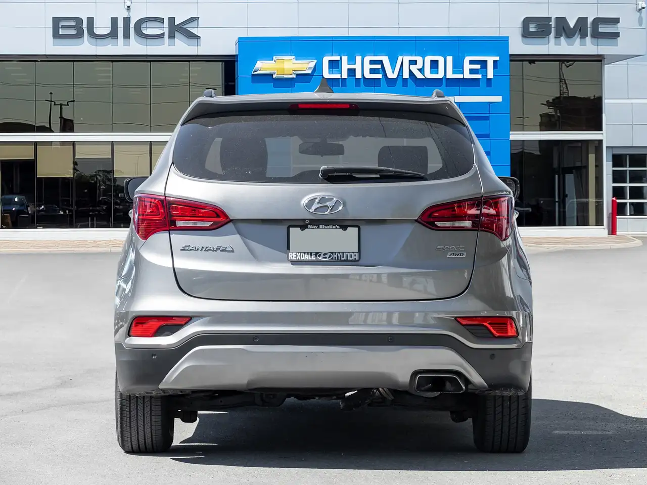 Hyundai SANTA FE photo Hyundai SANTA FE