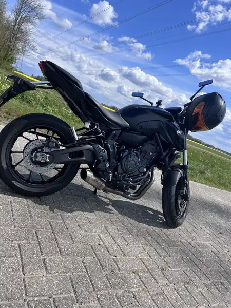 Yamaha MT-07 - foto 5
