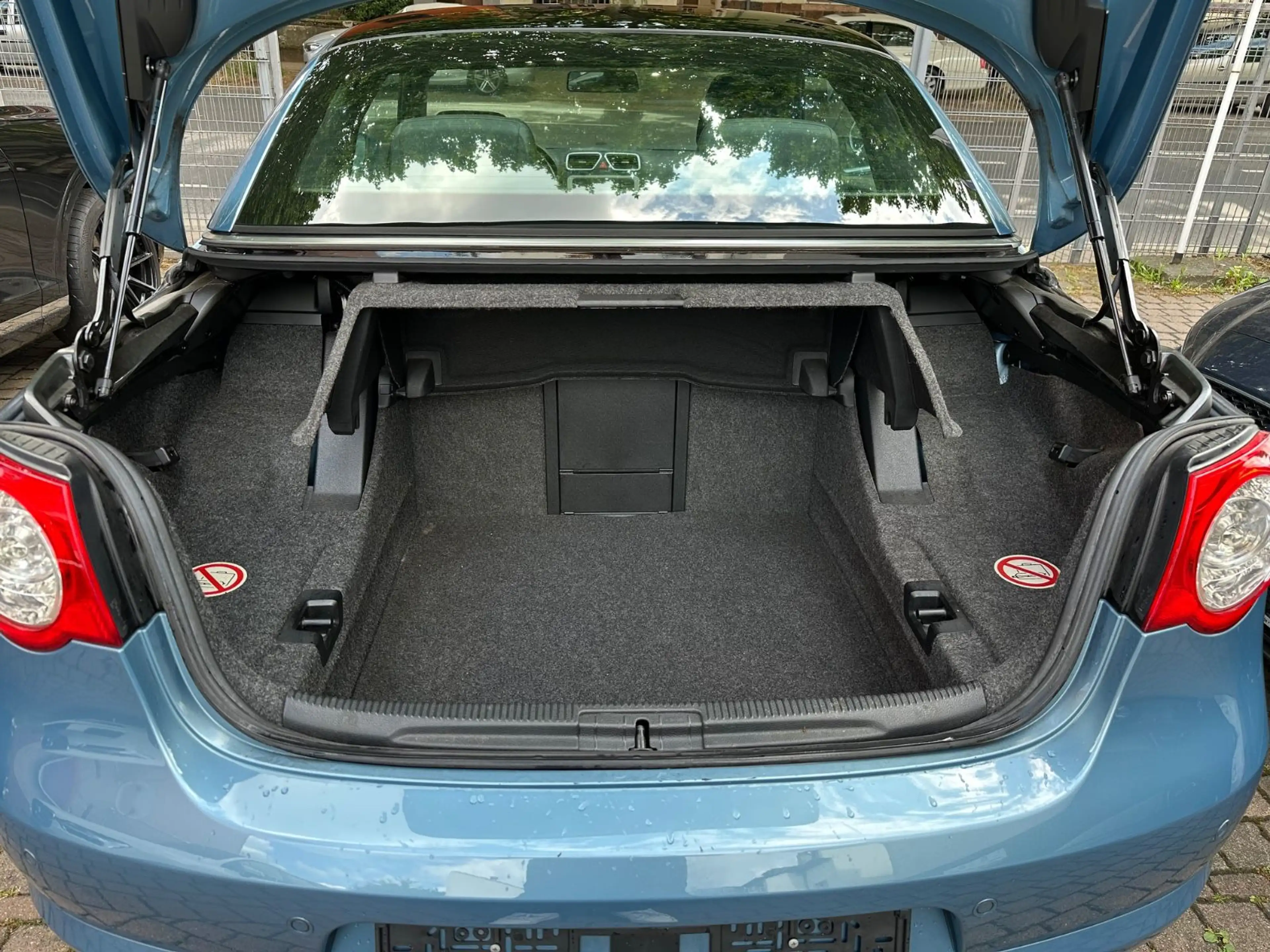 Volkswagen Eos 2.0 TDI 1.Hand ! Panaromadach/Klima/Navi — photo 12