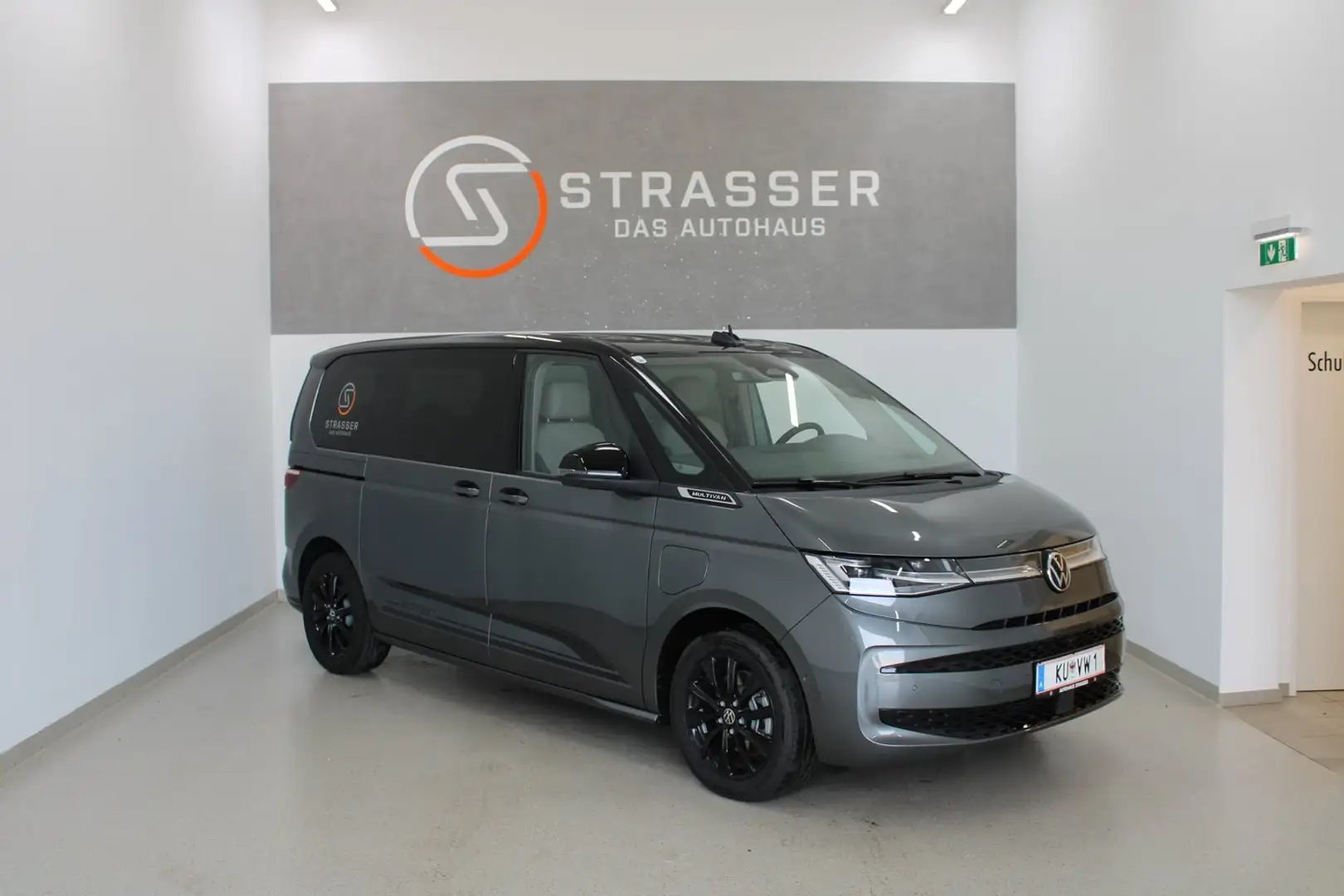 Volkswagen T7 Multivan VW T7 Multivan Edition eHybrid 180 kW 4MOTION Grau - 1