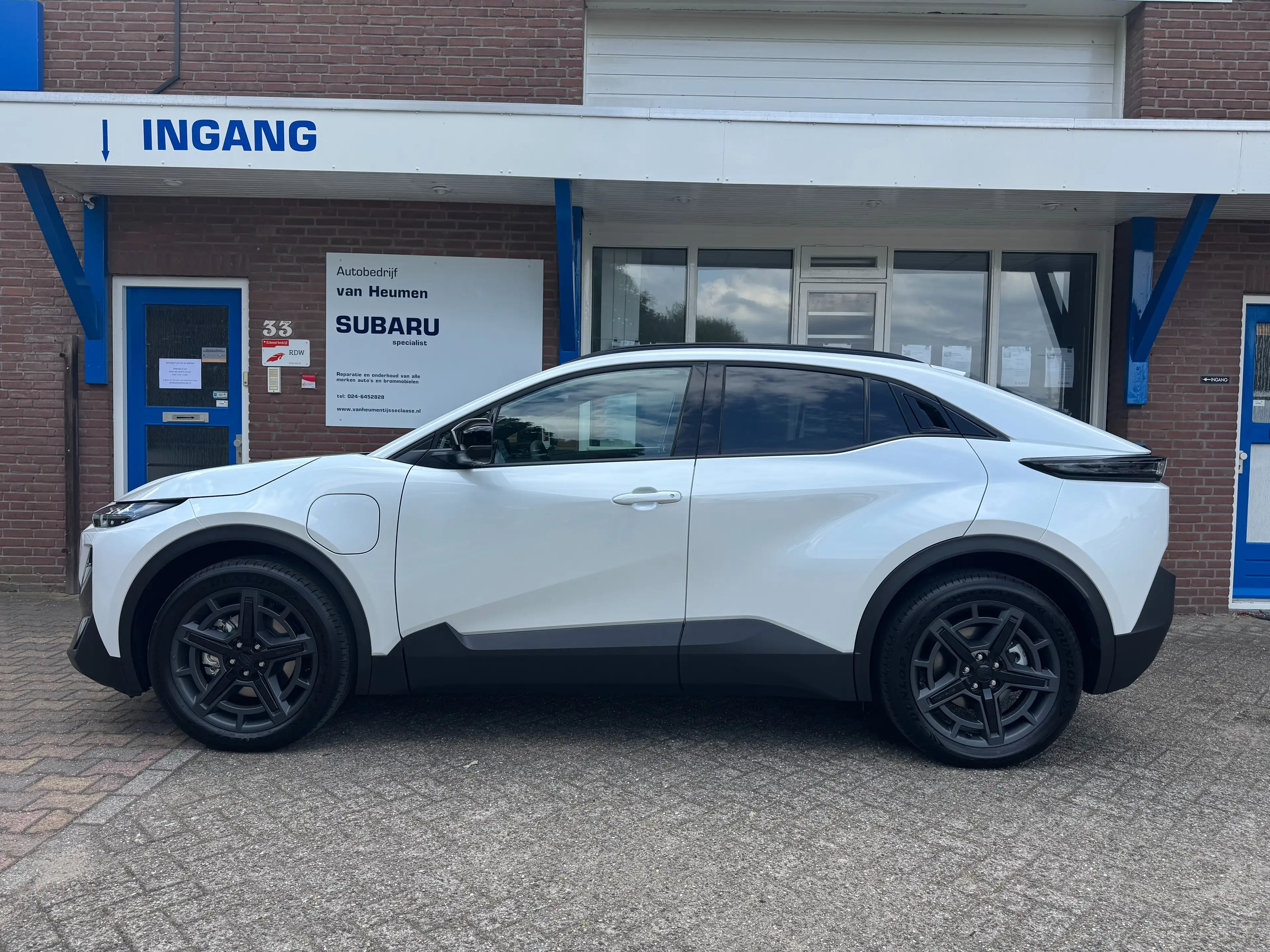 Subaru Uncharted 4E-xperience+ AWD