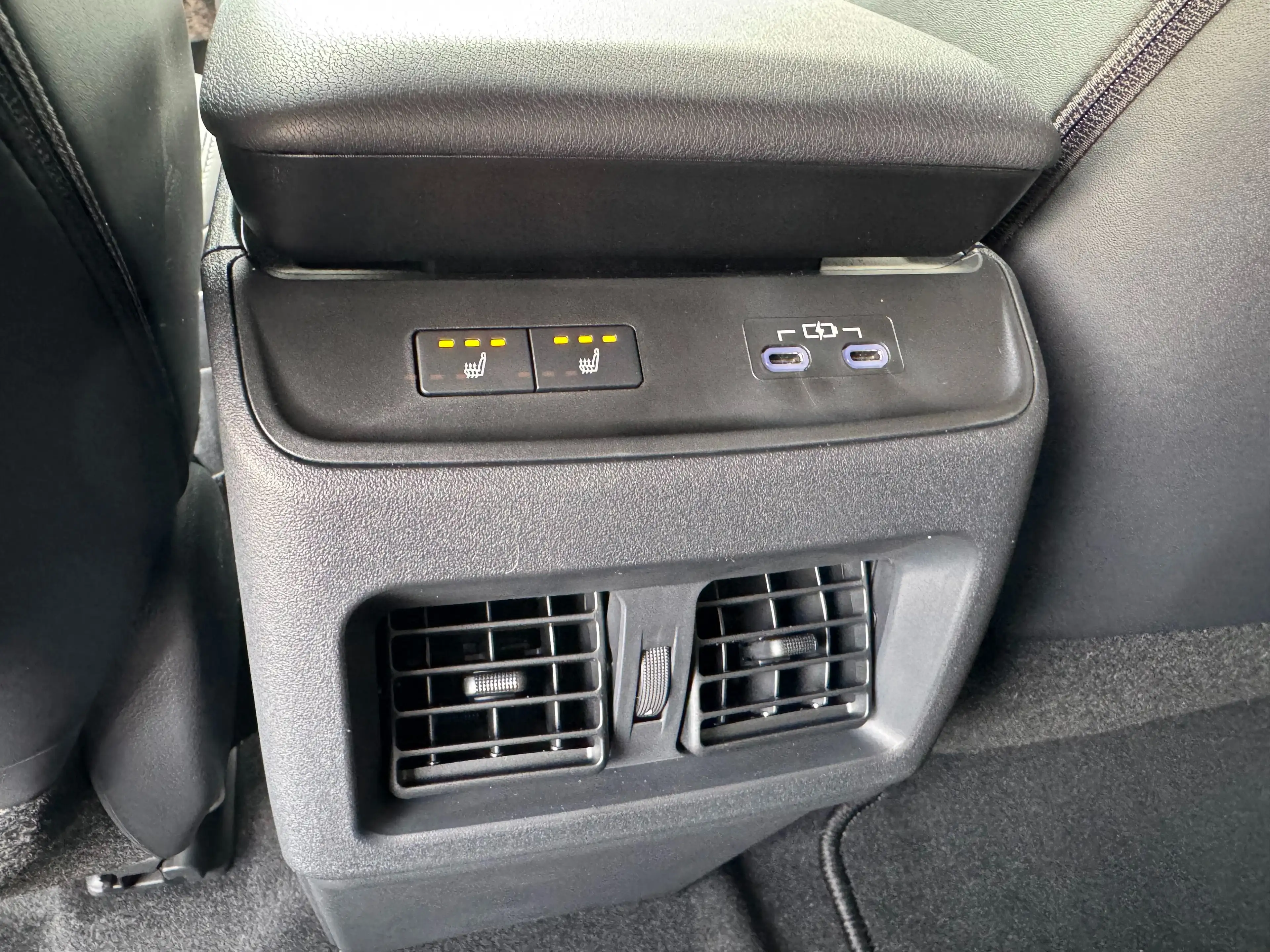 Subaru Uncharted 4E-xperience+ AWD — photo 14