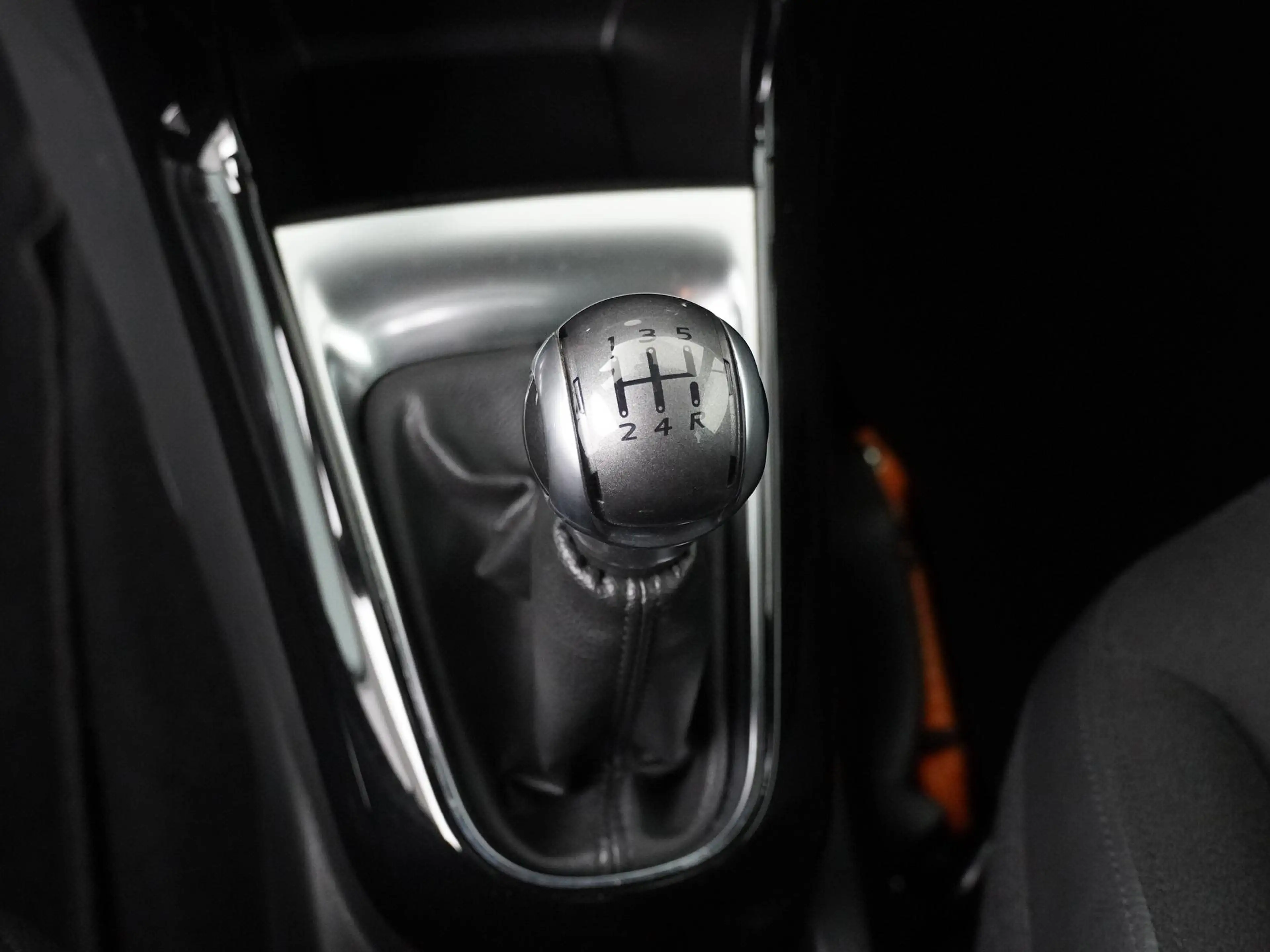 DS Automobiles DS 3 1.2 PureTech Business - Navigatie - Climate Contro — photo 20