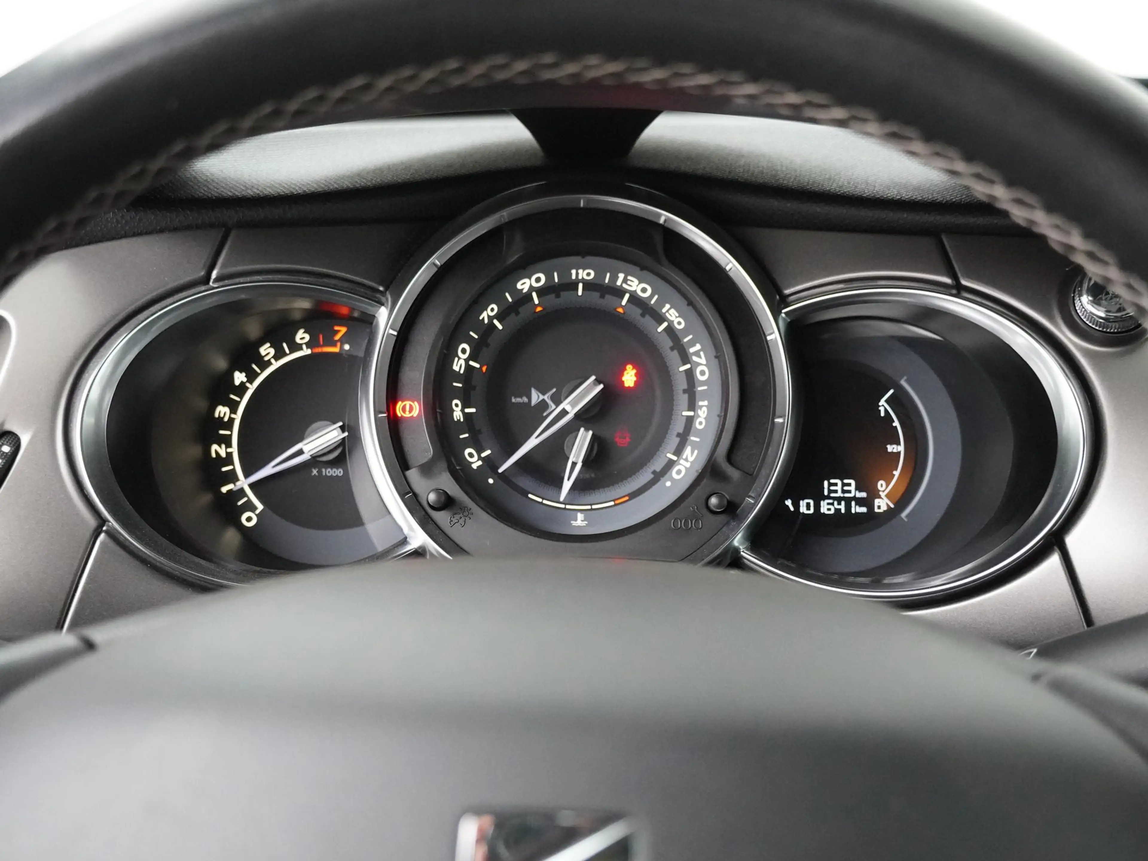 DS Automobiles DS 3 1.2 PureTech Business - Navigatie - Climate Contro — photo 15