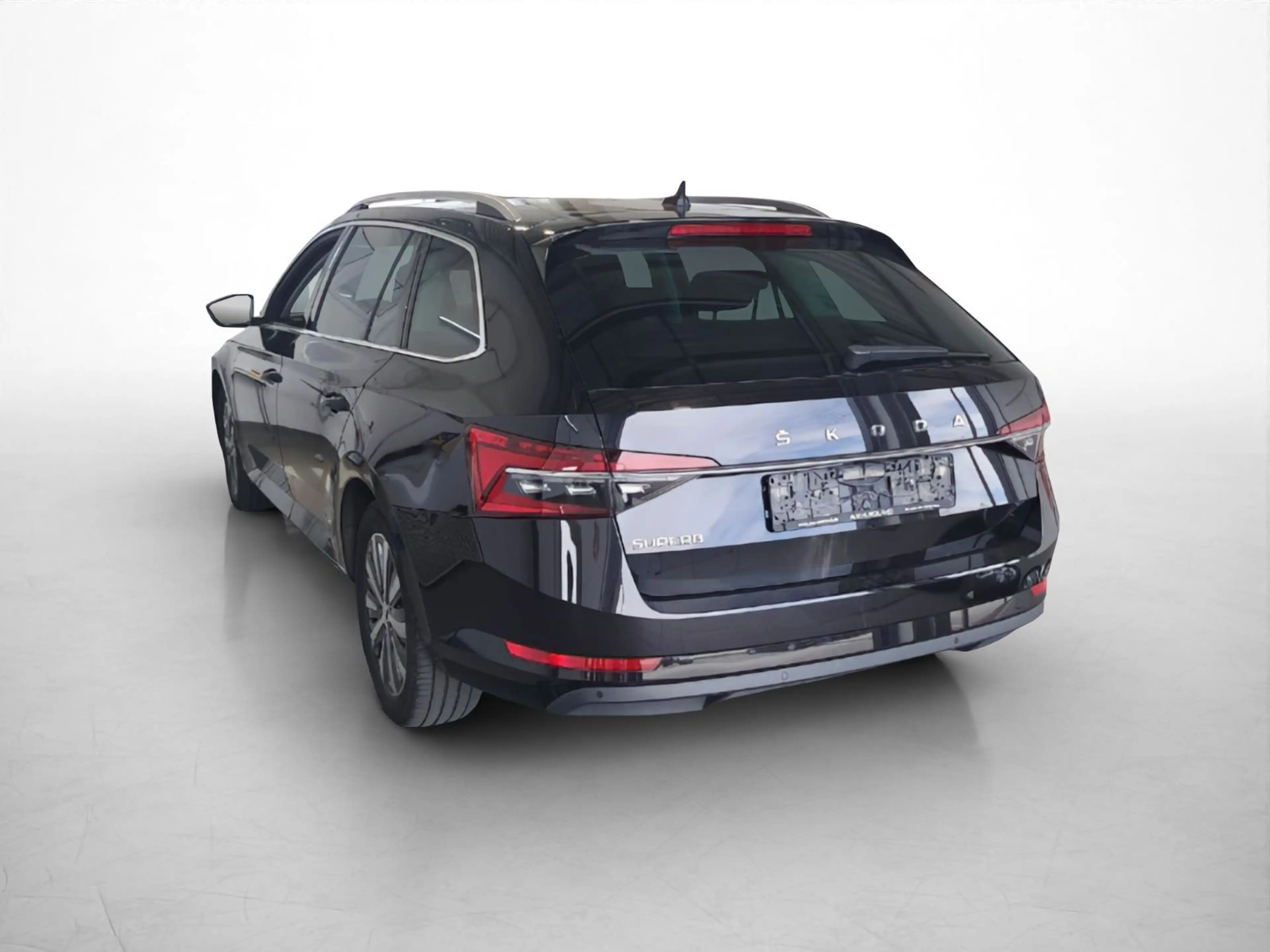 Skoda Superb Combi Style 2.0 TDI DSG*NAVI*AHK*MATRIX*A — photo 3