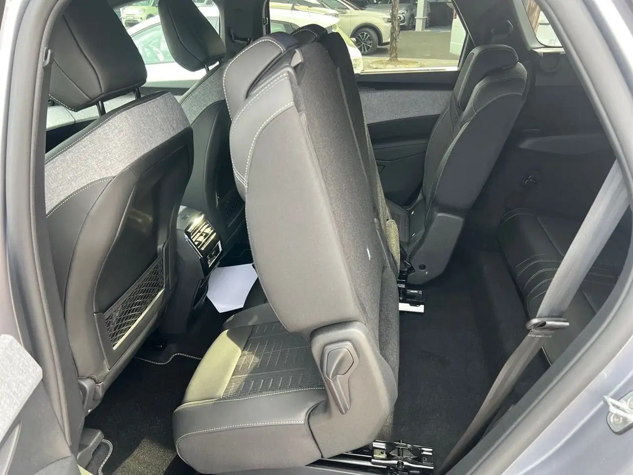 Peugeot 5008 2026 — фото 15