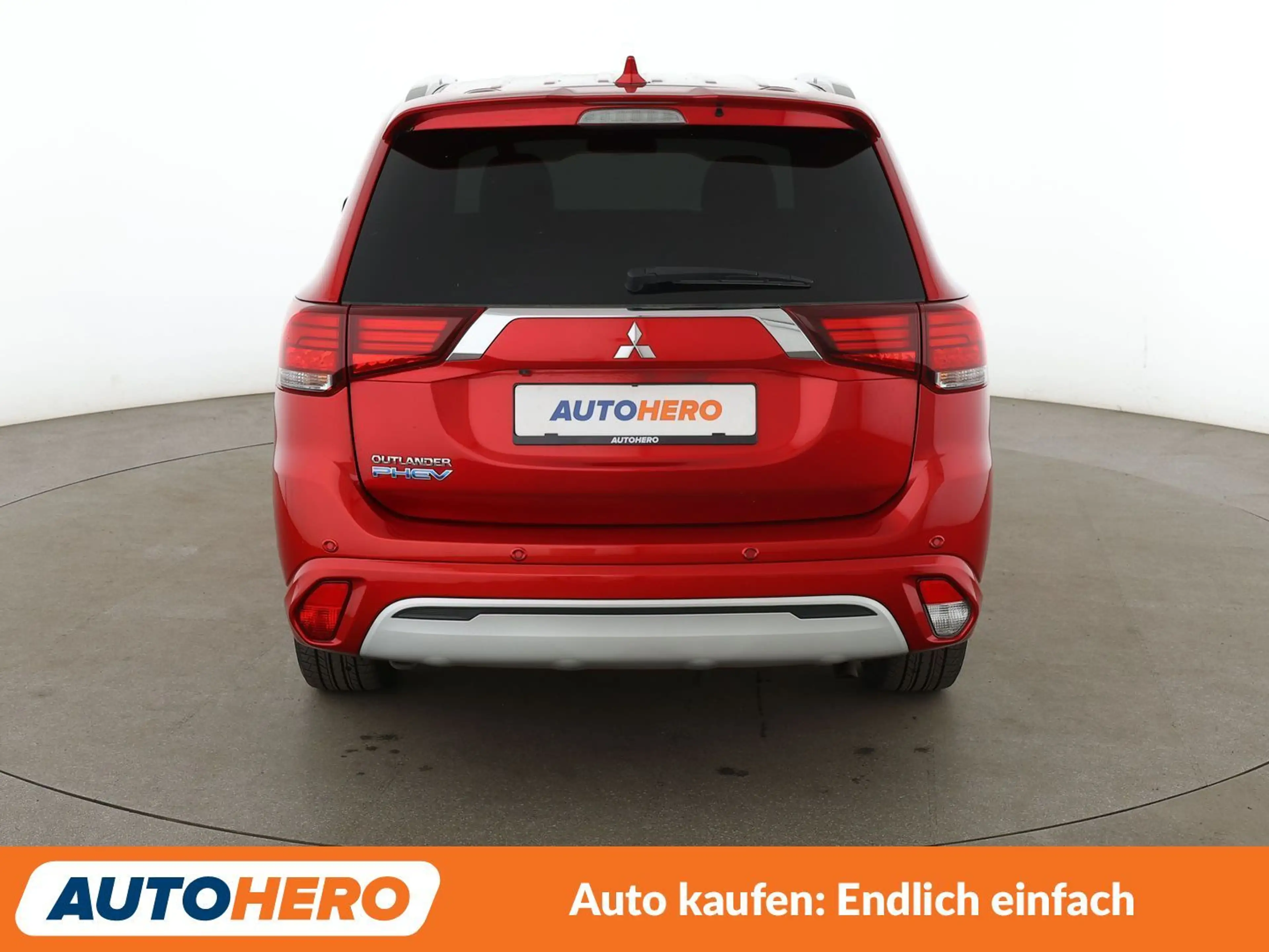 Mitsubishi Outlander 2.4 PHEV Plus Spirit 4WD Aut.*NAVI*BiLED*360CAM* — photo 5