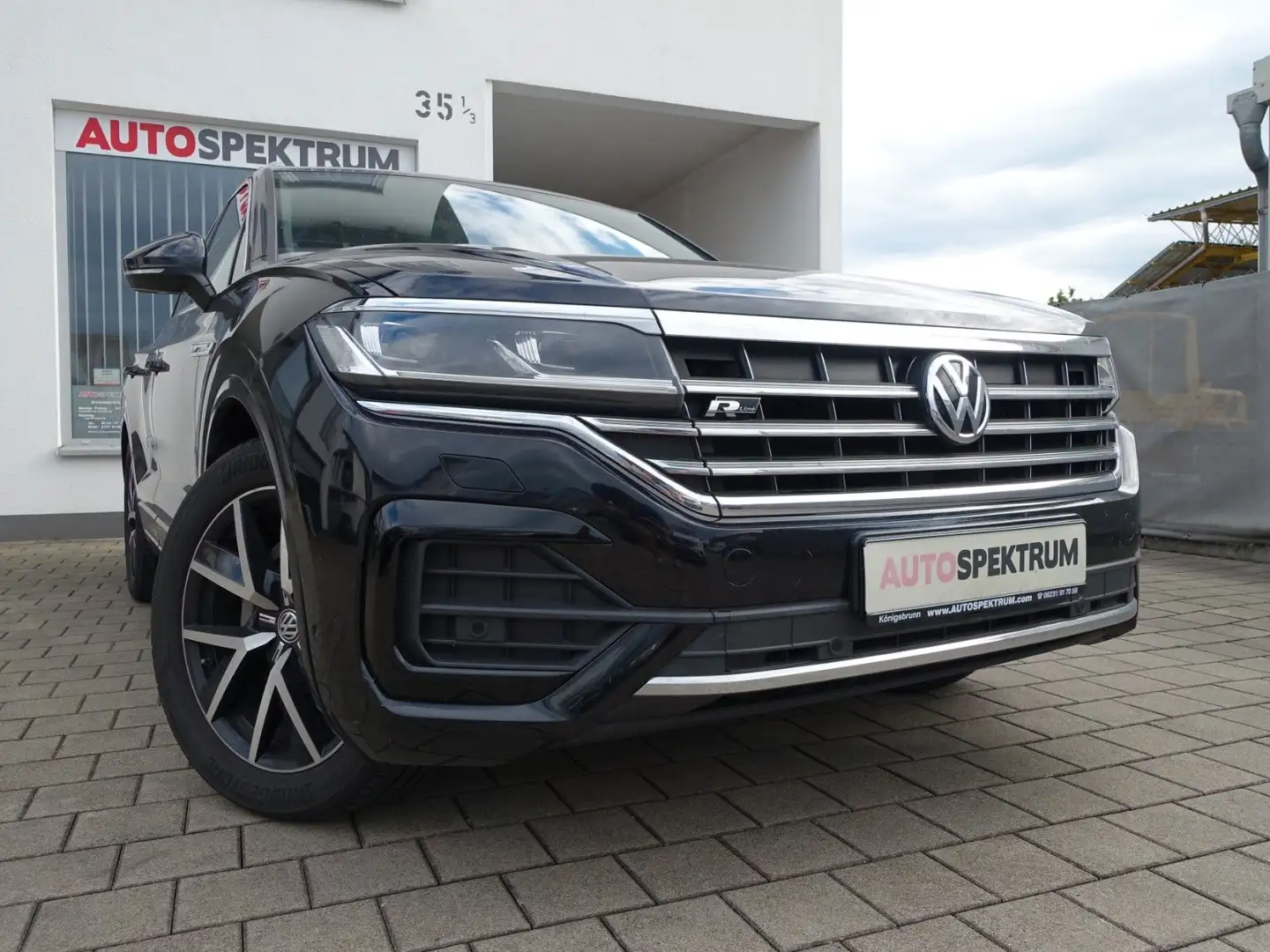 Volkswagen Touareg R-Line 4Motion PANO/LUFT/LED/AHK Nero - 1