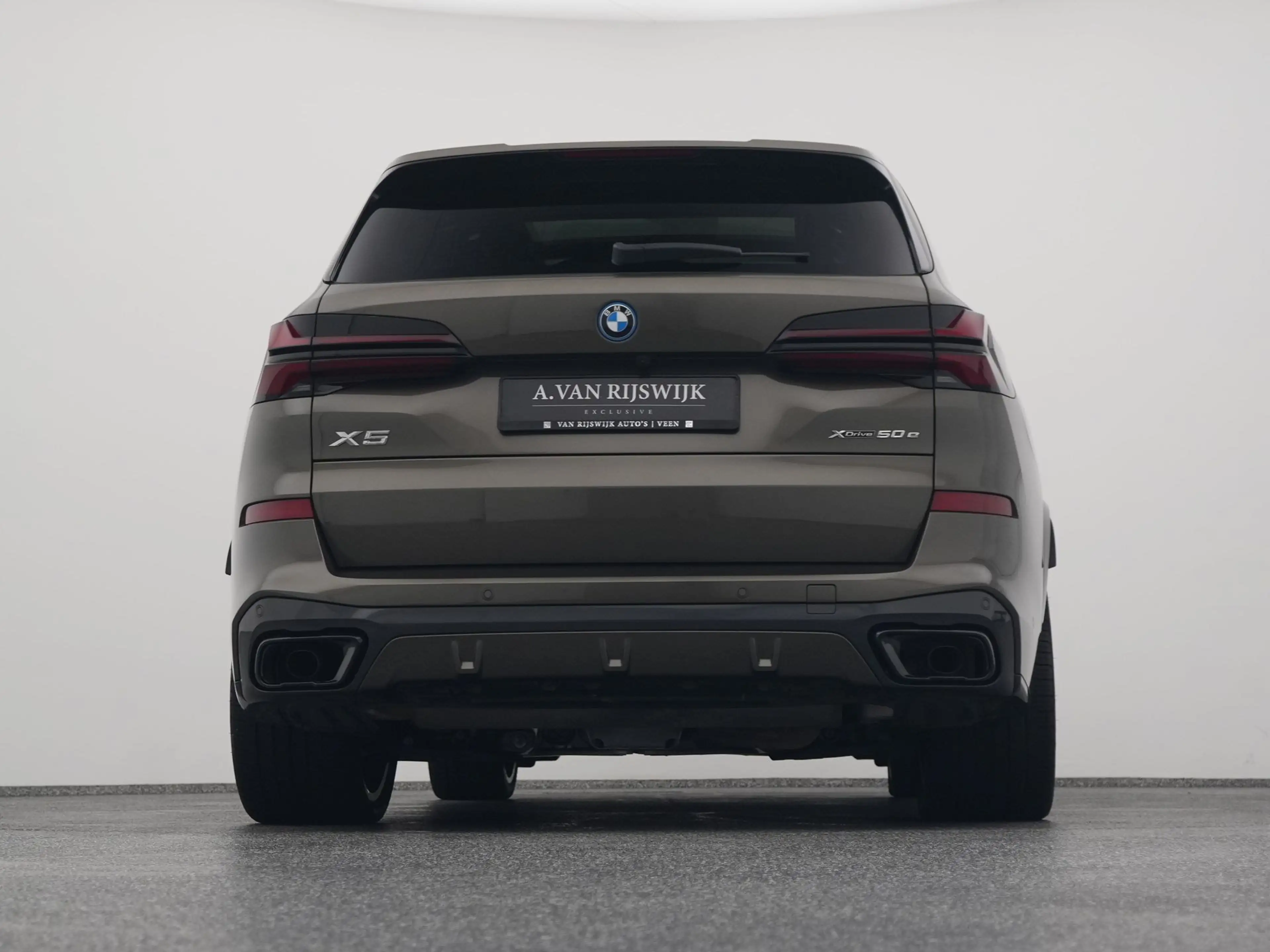 BMW X5 xDrive50e M-Sport | PANO | CAMERA | LUCHTVERING | — photo 36