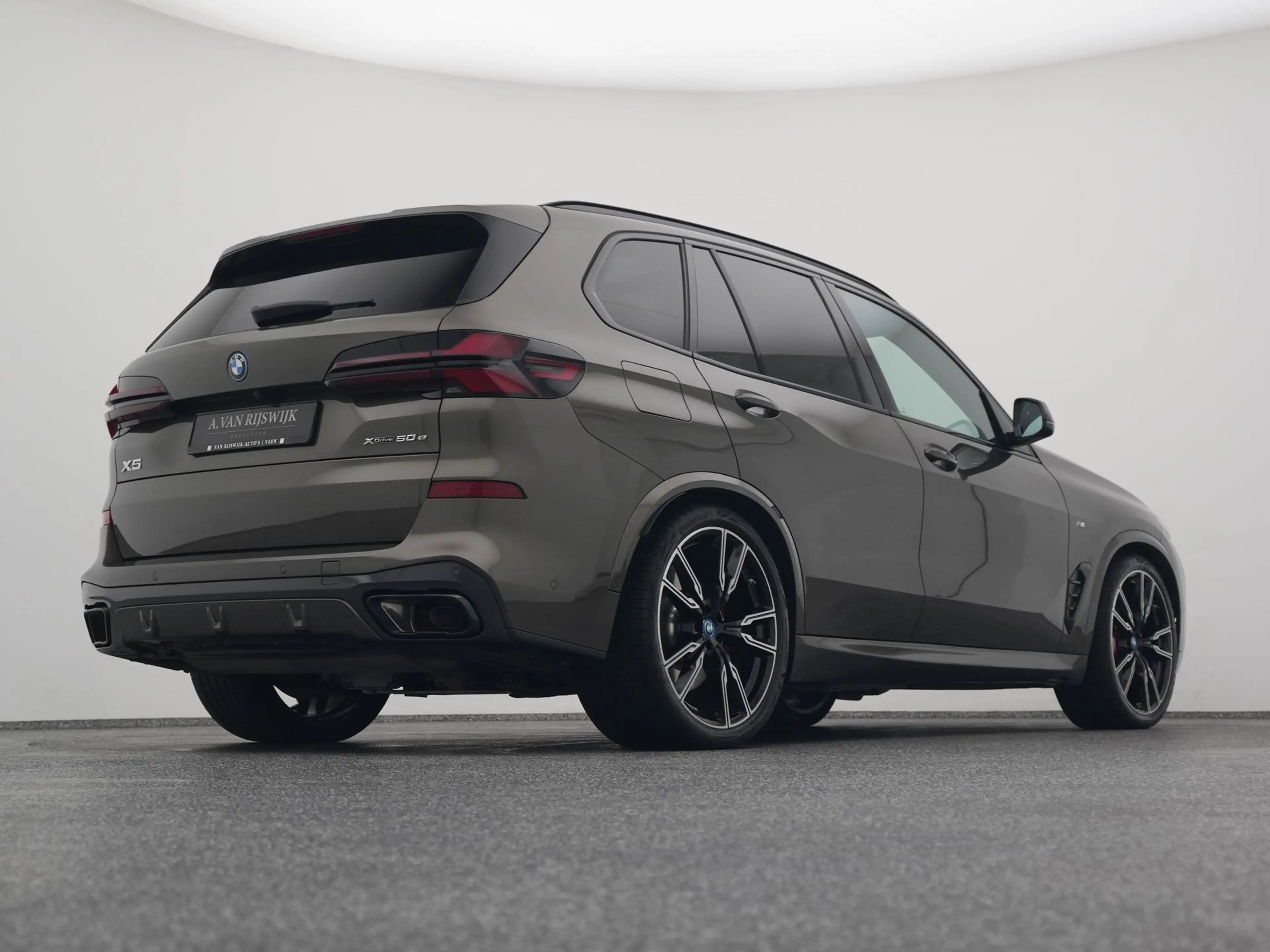 BMW X5 xDrive50e M-Sport | PANO | CAMERA | LUCHTVERING | — photo 16