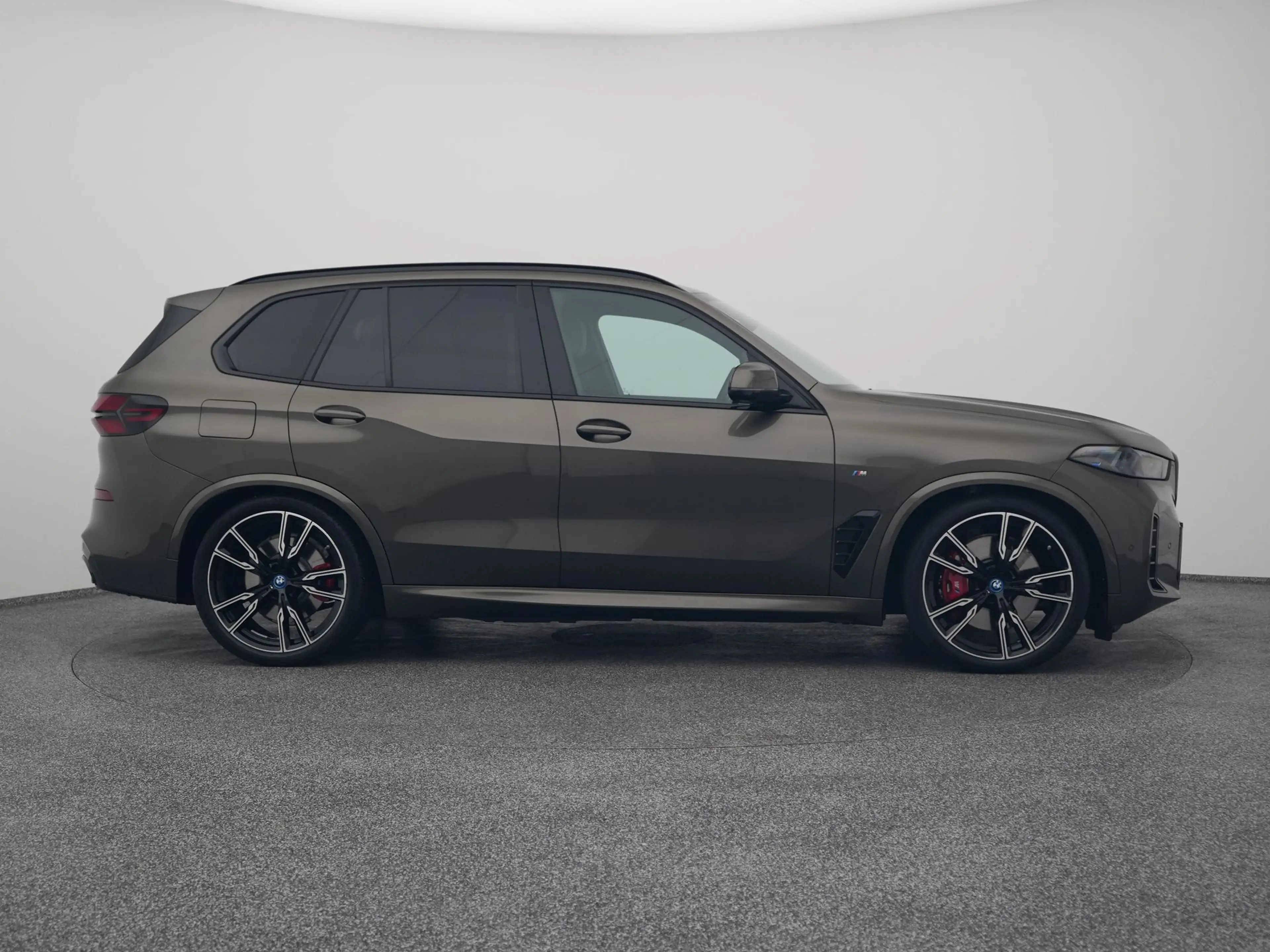 BMW X5 xDrive50e M-Sport | PANO | CAMERA | LUCHTVERING | — photo 14