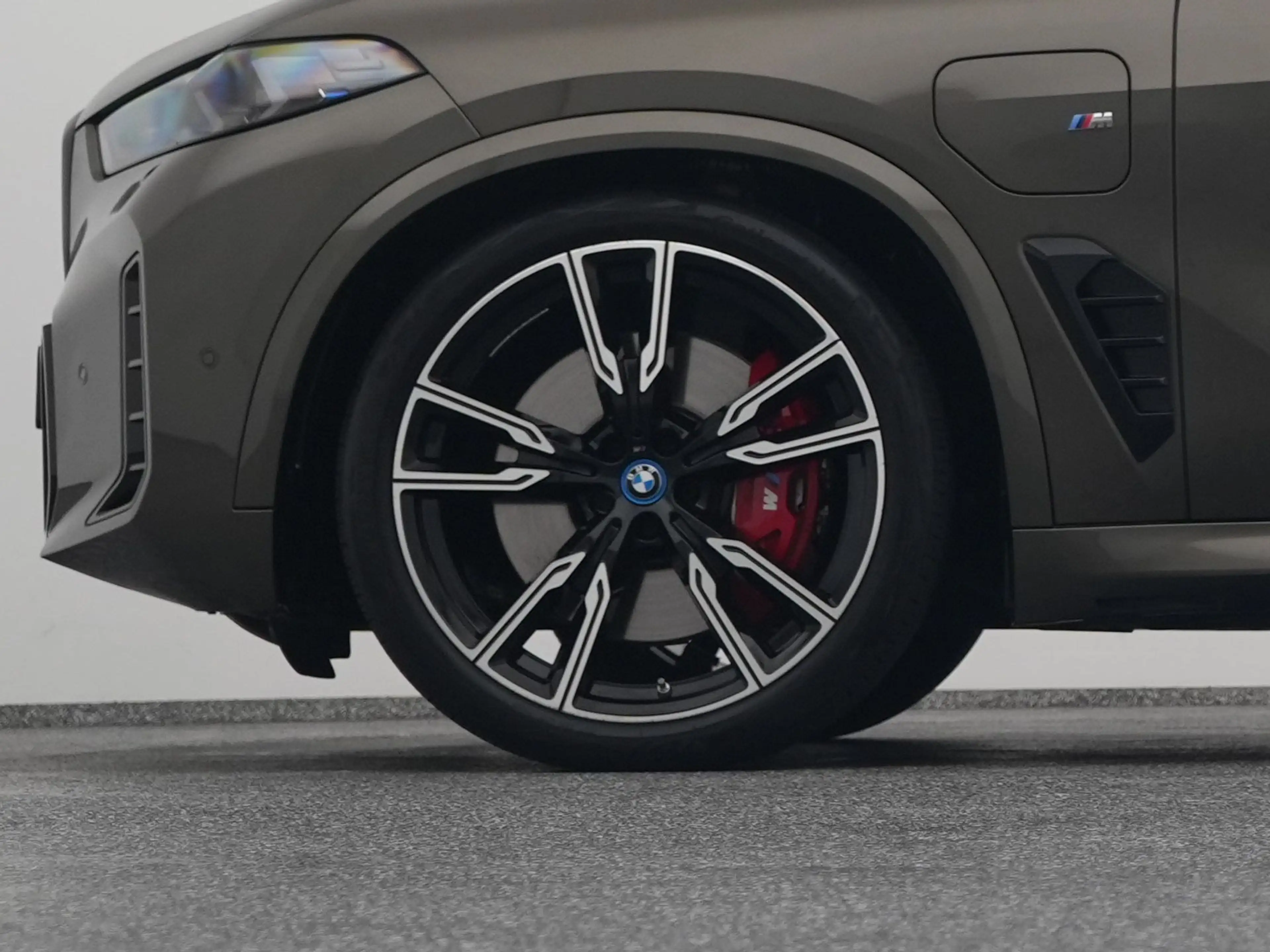 BMW X5 xDrive50e M-Sport | PANO | CAMERA | LUCHTVERING | — photo 39