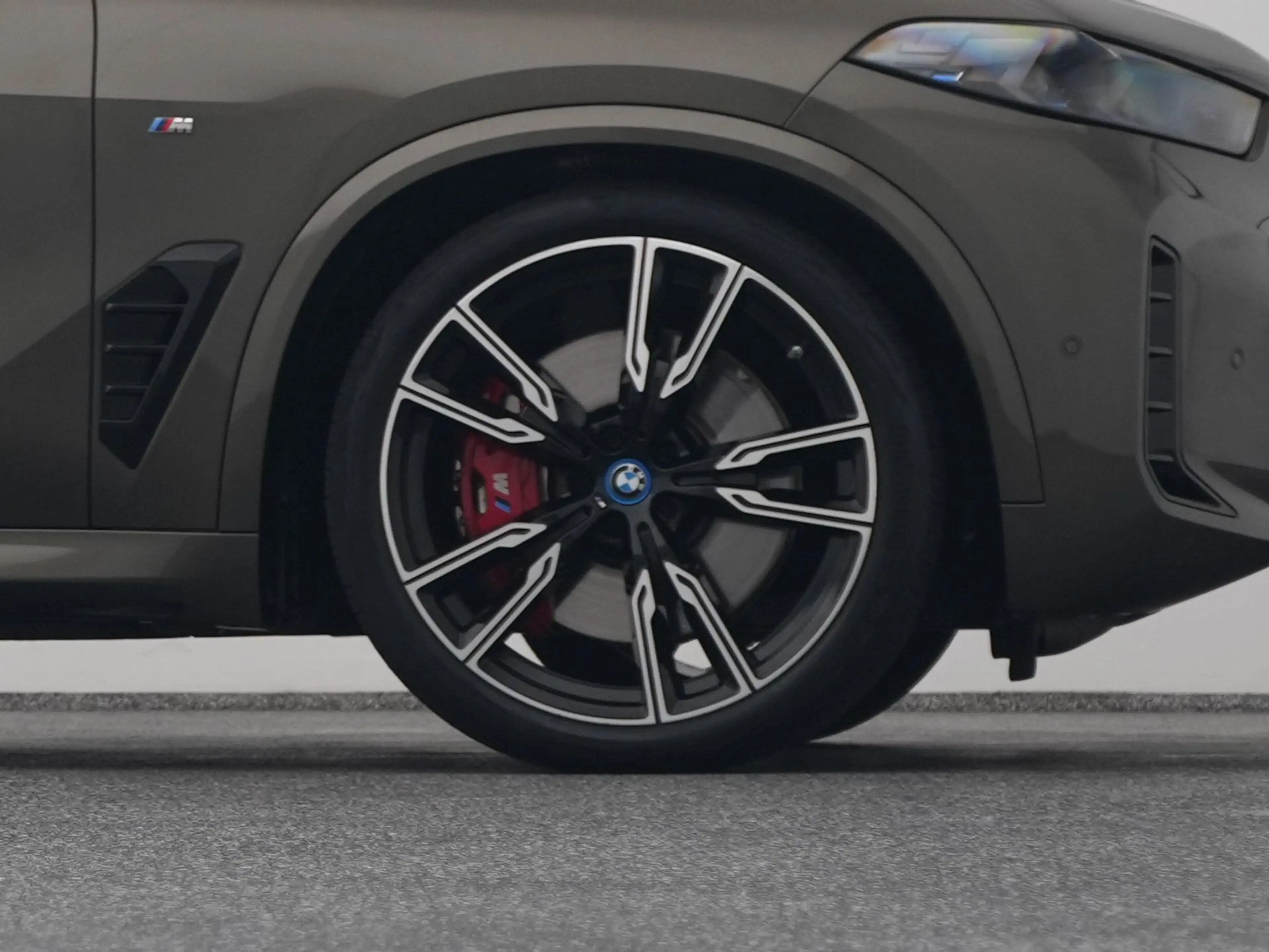 BMW X5 xDrive50e M-Sport | PANO | CAMERA | LUCHTVERING | — photo 42