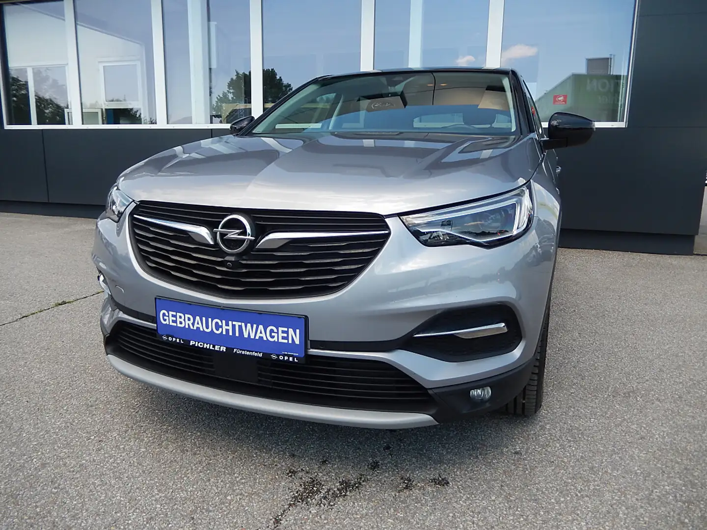 Opel Grandland X 1,6 Turbo PHEV Innovation Silber - 1