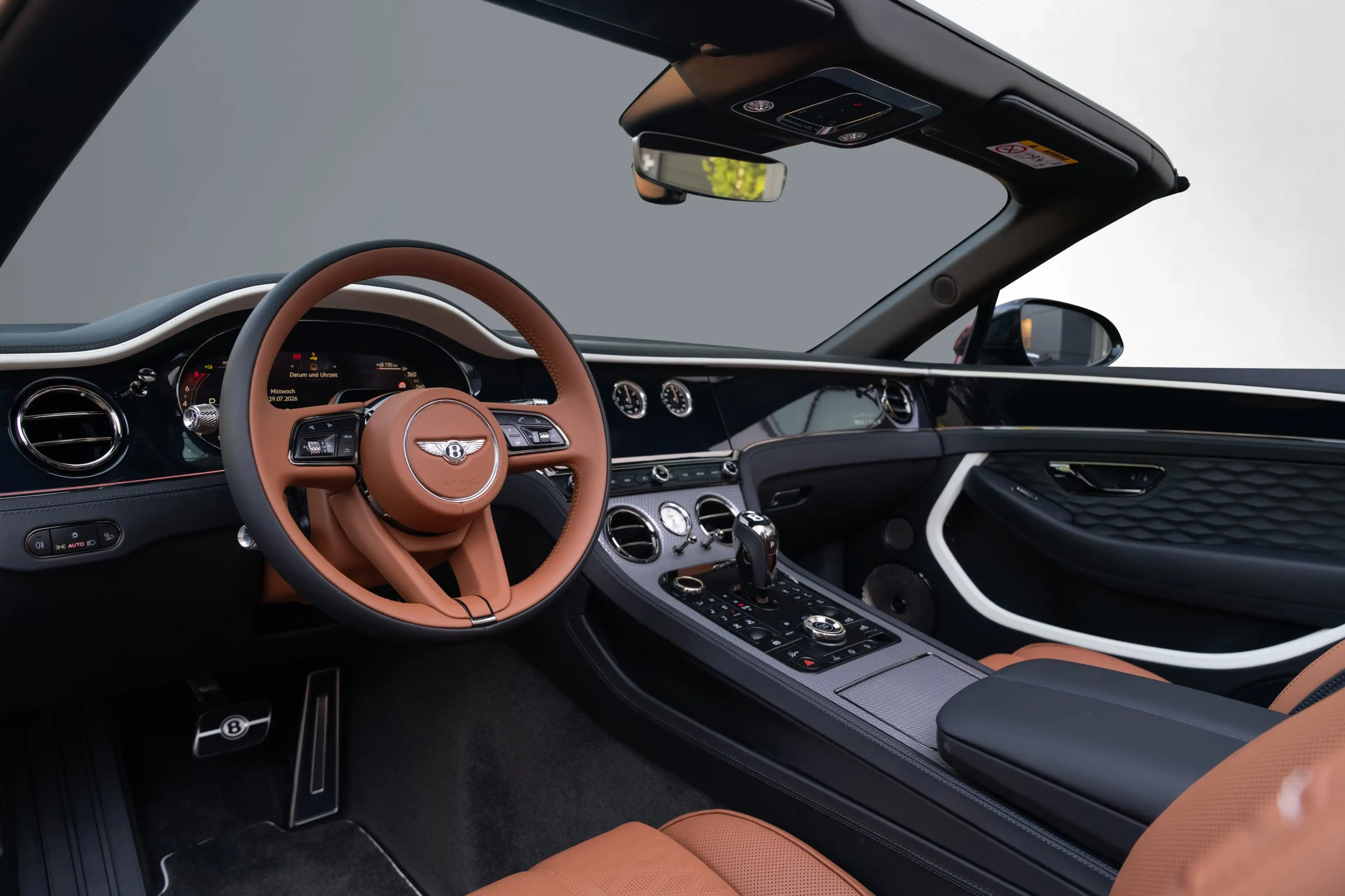 Bentley Continental GTC Mulliner Blackline Dark Chrome — photo 14