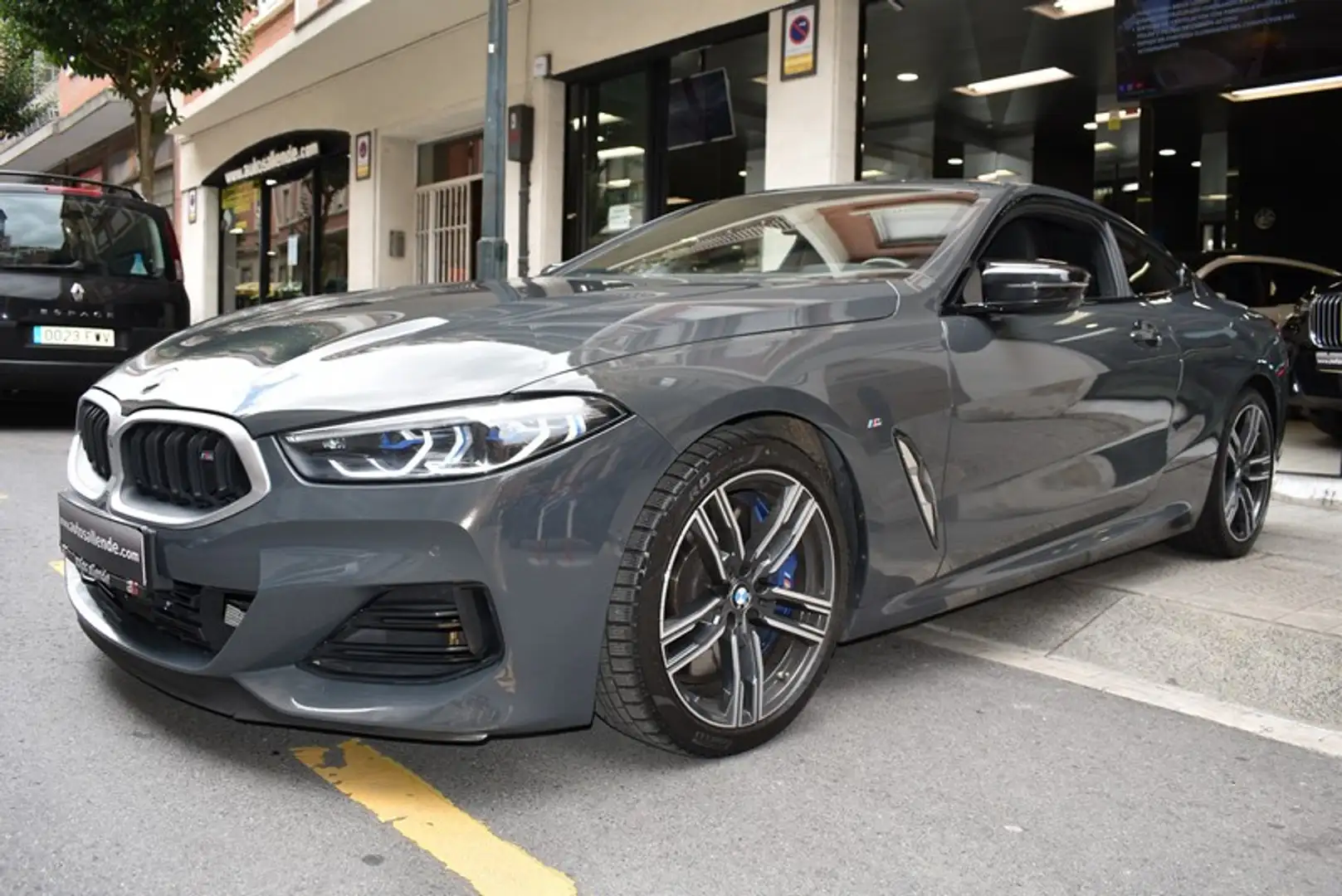 BMW M850 M850i Coupé xDrive Gris - 2