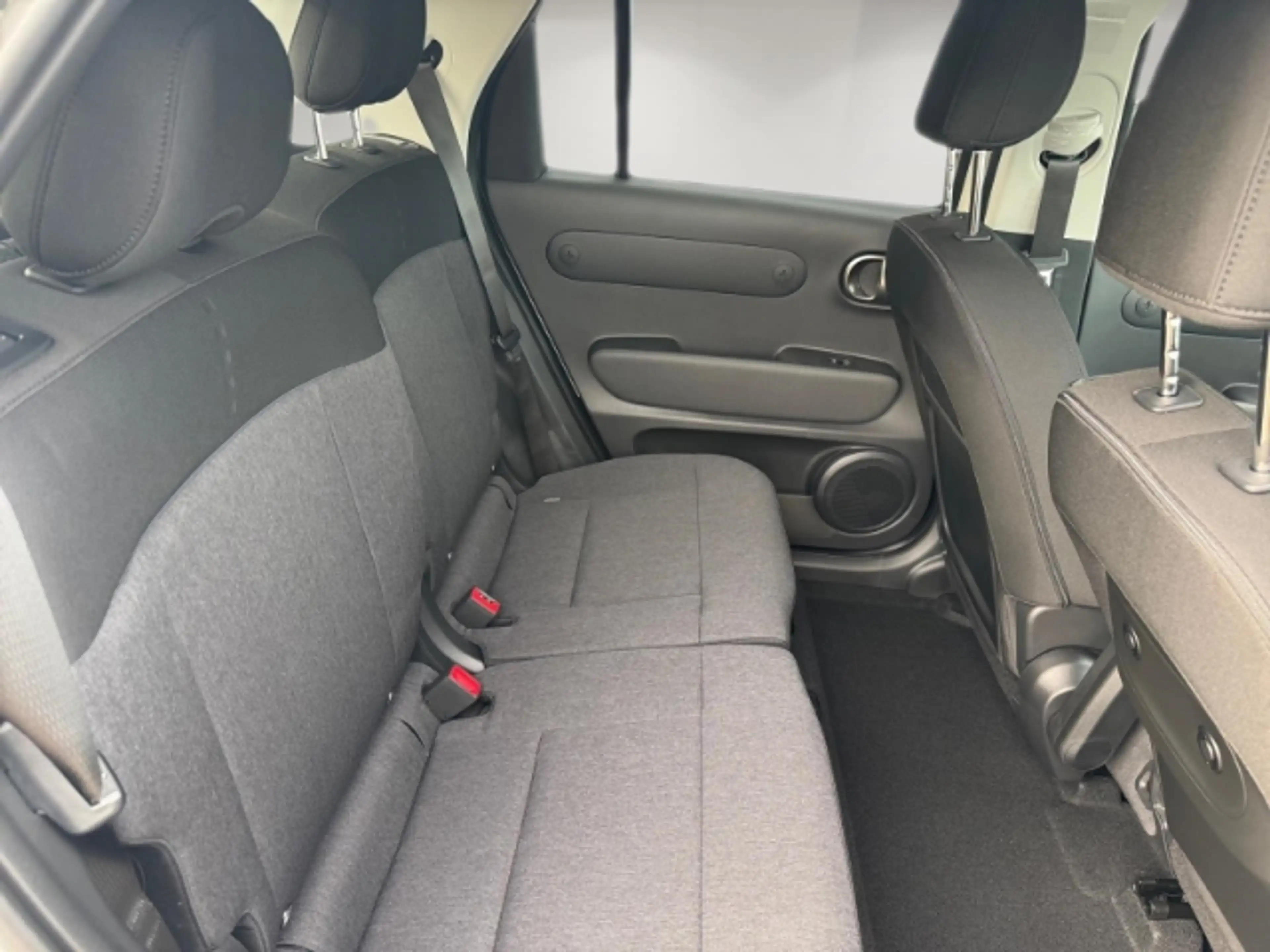 Hyundai Inster Prime/Wärmepumpe/Navi/LED/Sitzheizung/Klimaautomat — photo 13