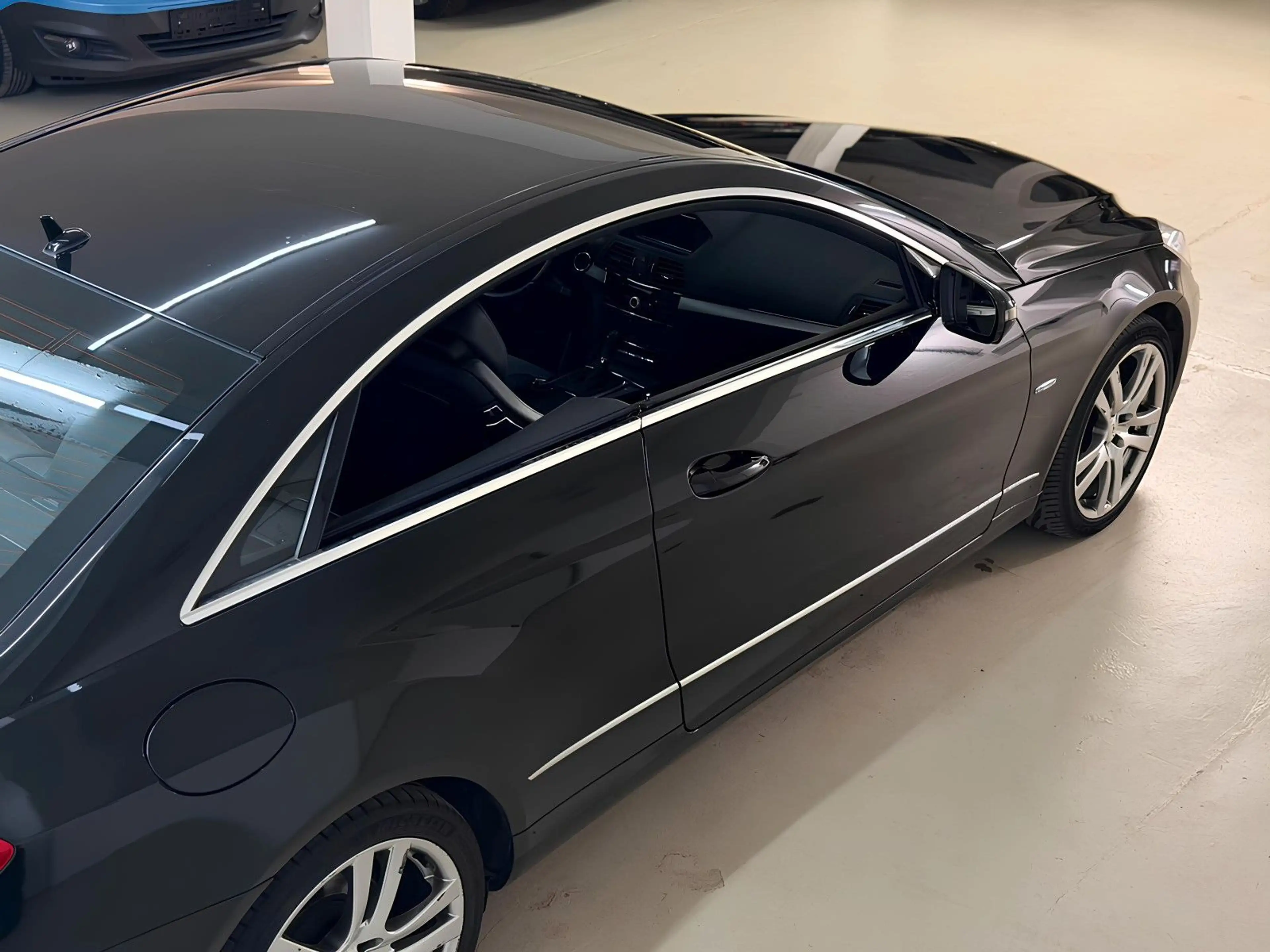 Mercedes-Benz E 350 Coupe V6 292PS *1.HND *NAVI *TEMPO *SHZ — photo 10