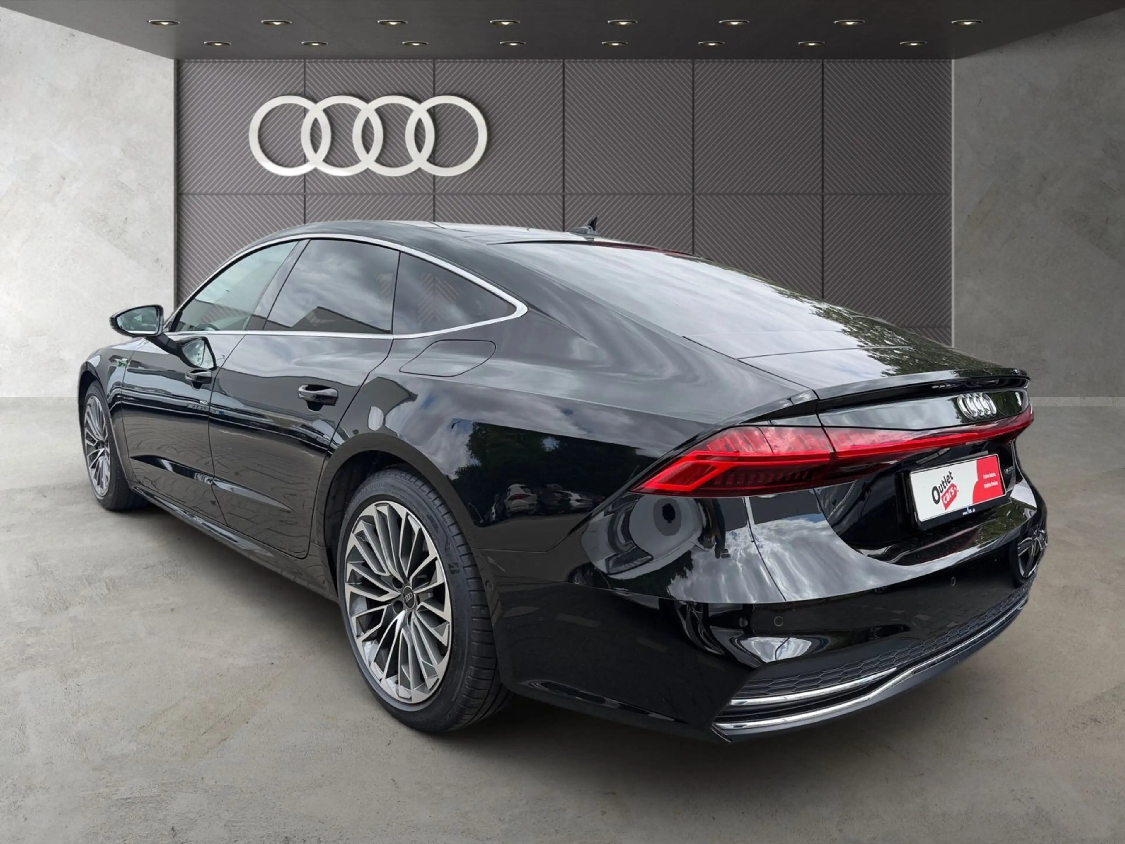 Audi A7 50 TFSI e quattro S tronic S line H — photo 4