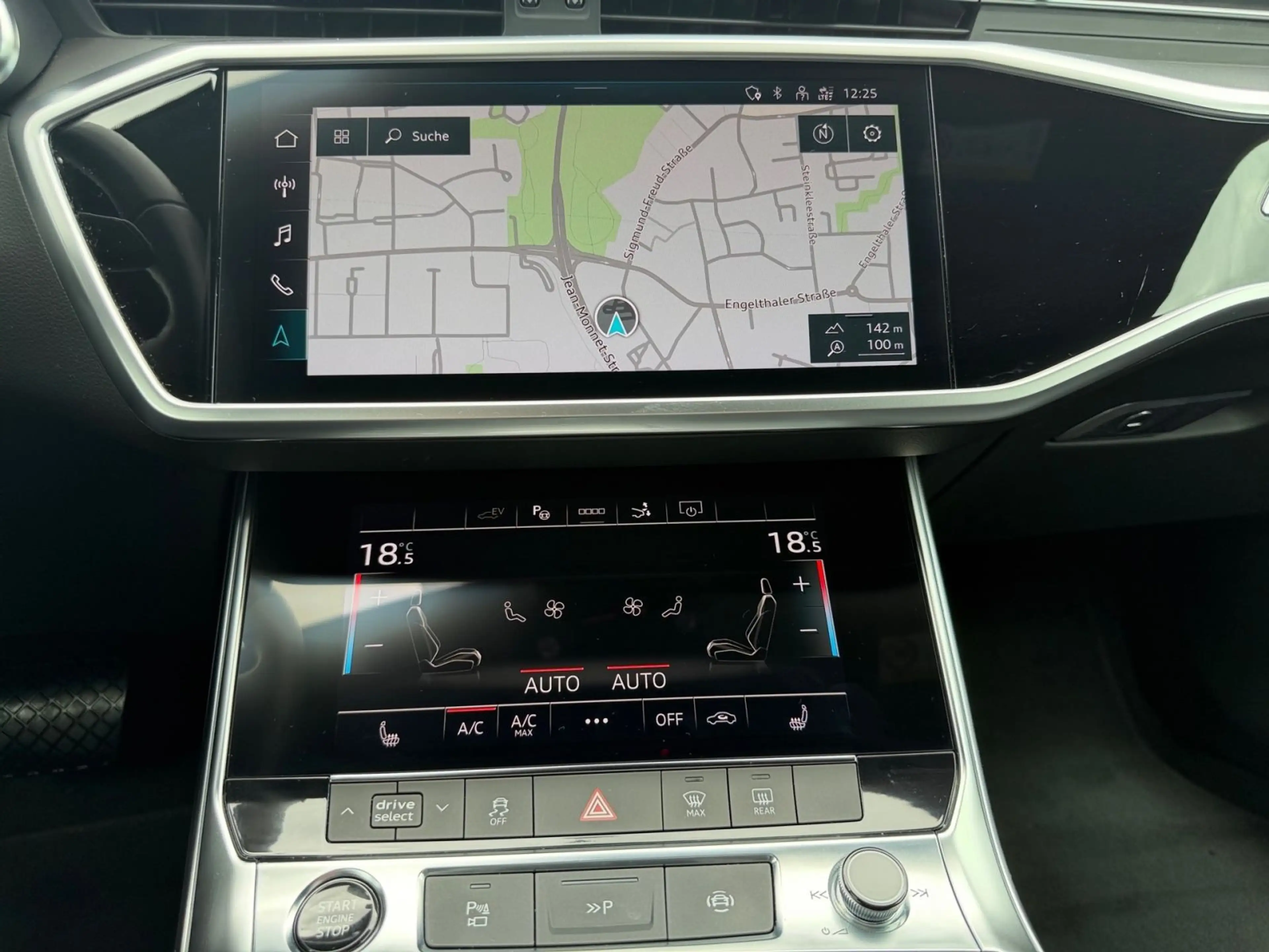 Audi A7 50 TFSI e quattro S tronic S line H — photo 9
