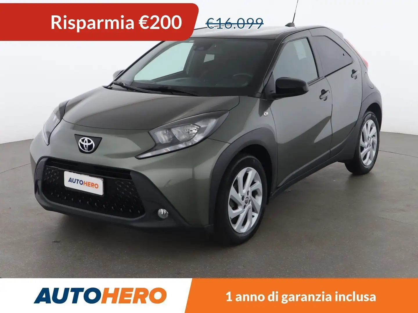 Toyota Aygo X 1.0 Trend S-CVT 72 CV Verde - 1