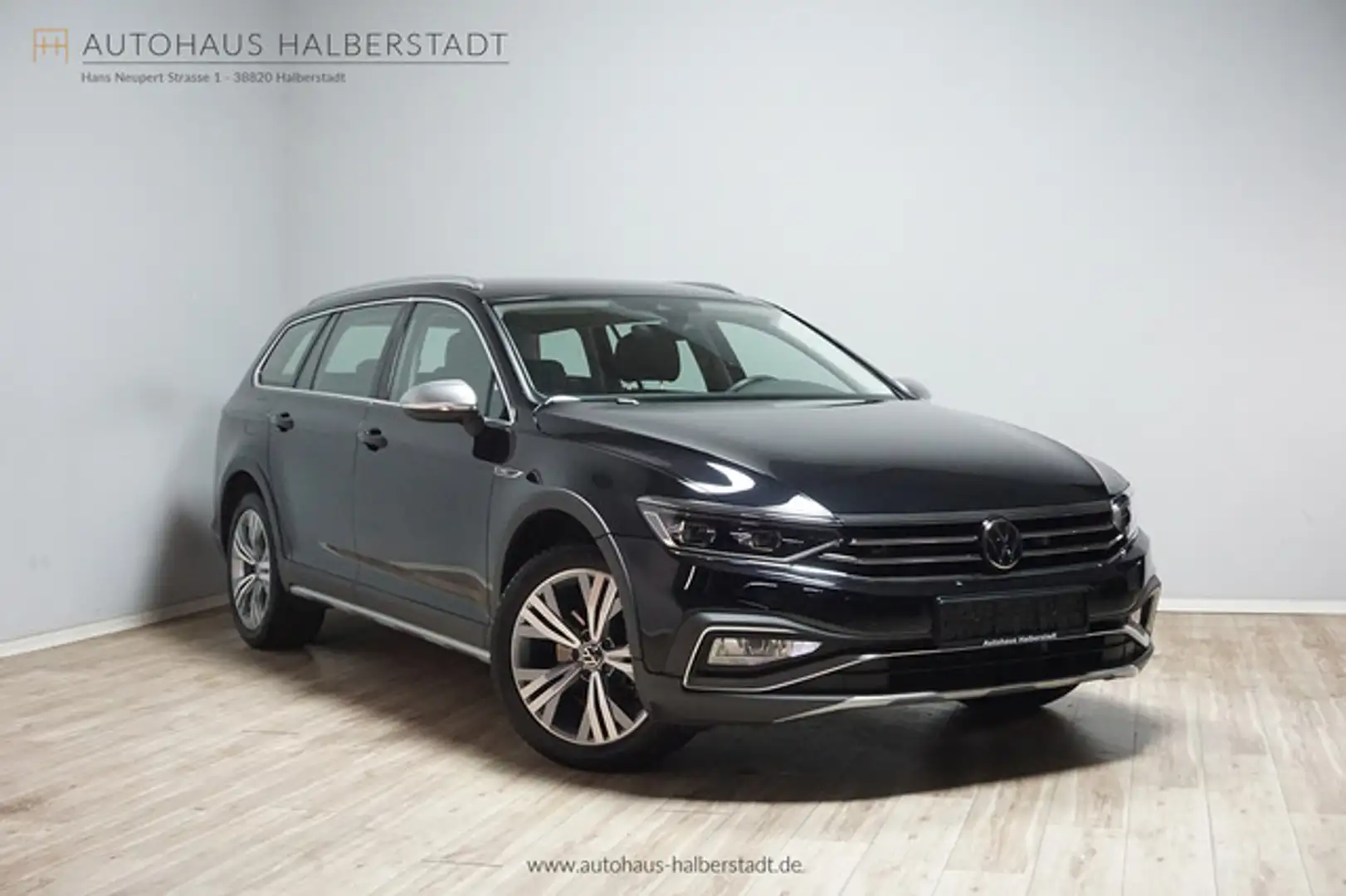 Volkswagen Passat Alltrack Variant 4Motion/IQ-Light/StHz Negro - 1