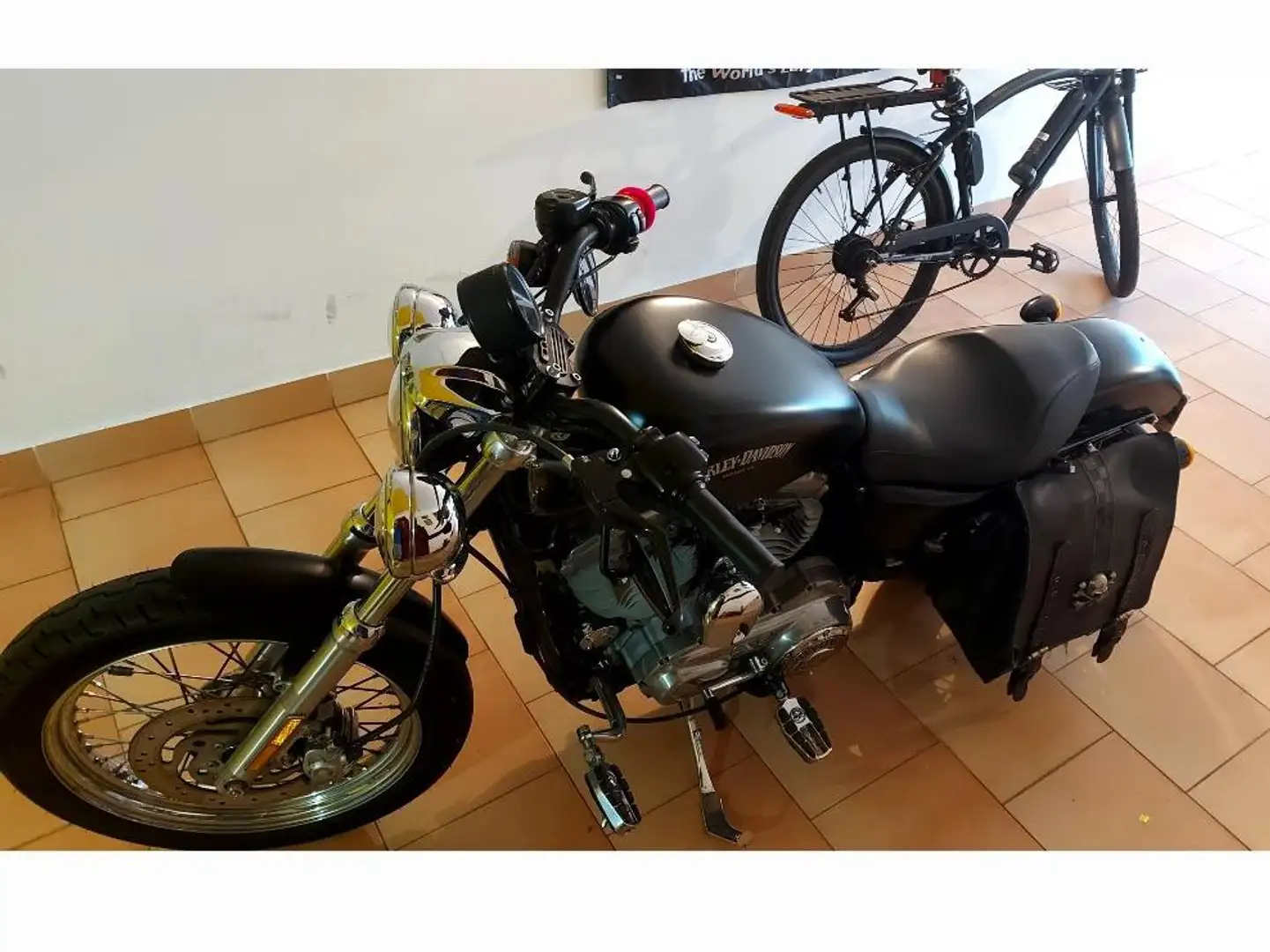 Harley-Davidson Sportster 883 Nero - 1