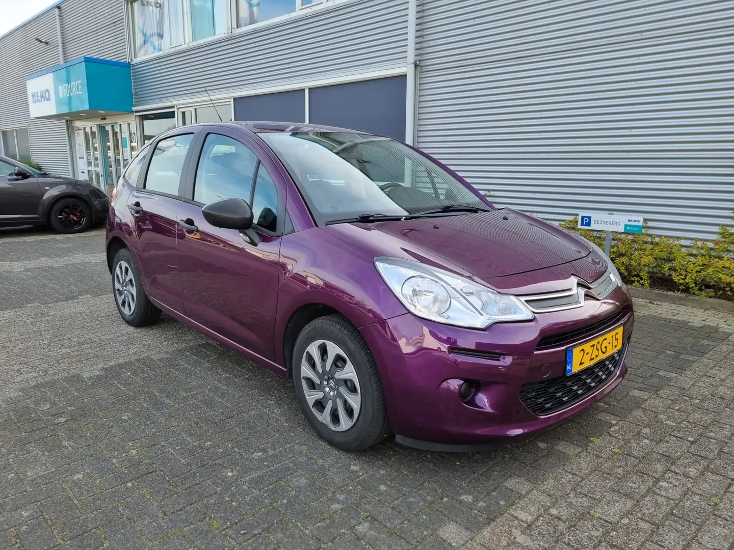 Citroen C3 1.0 PureTech Attraction 5-Drs Airco! Bj:2015 NAP! Paars - 2