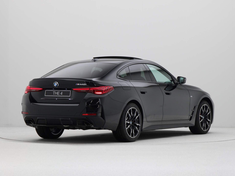 BMW 440 4 Serie Gran Coupé M440i xDrive — photo 9
