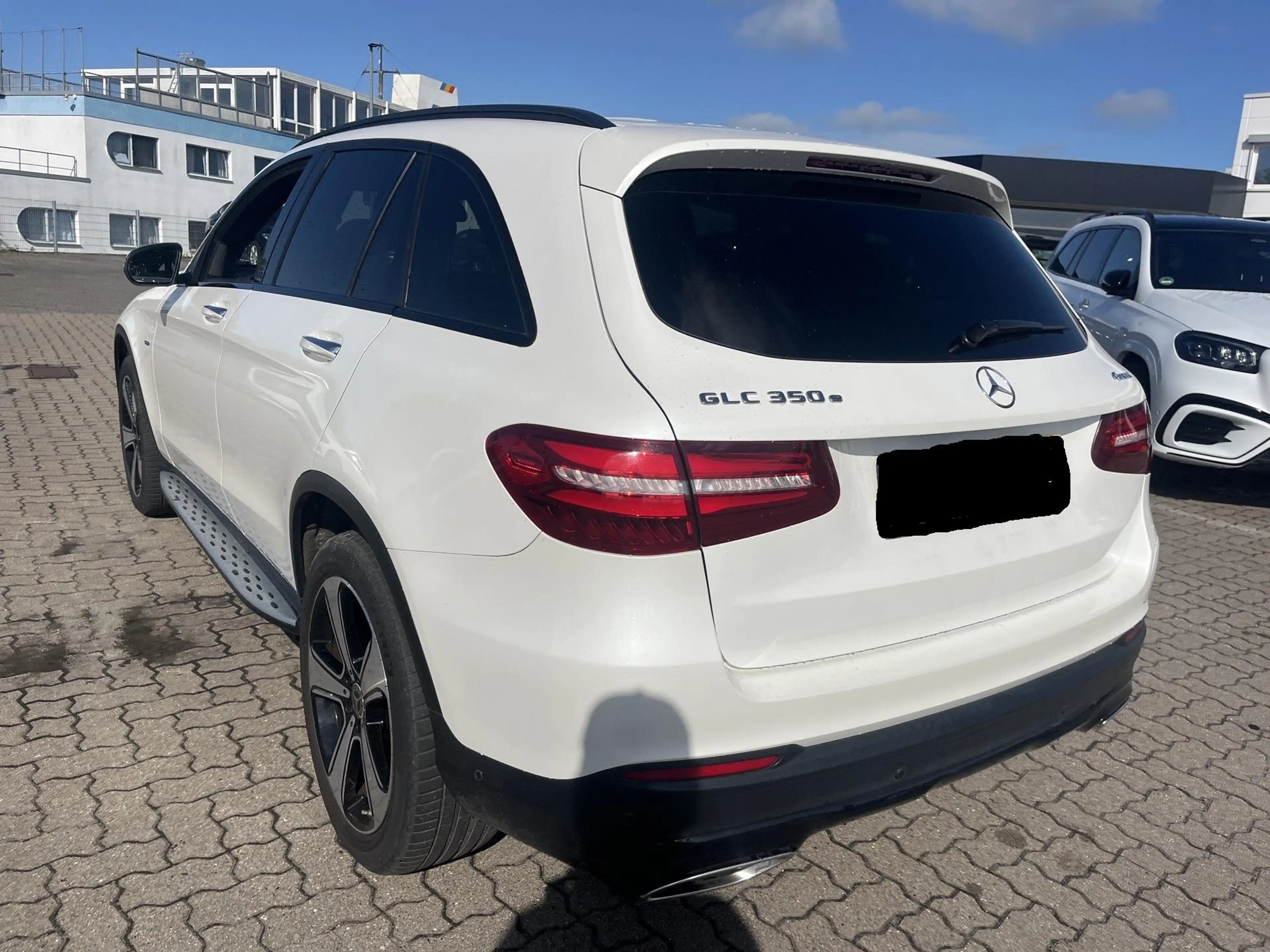 Mercedes-Benz GLC 350 e 4MATIC SUV Exclusive Line | Trekhaak | Panoramis — photo 3