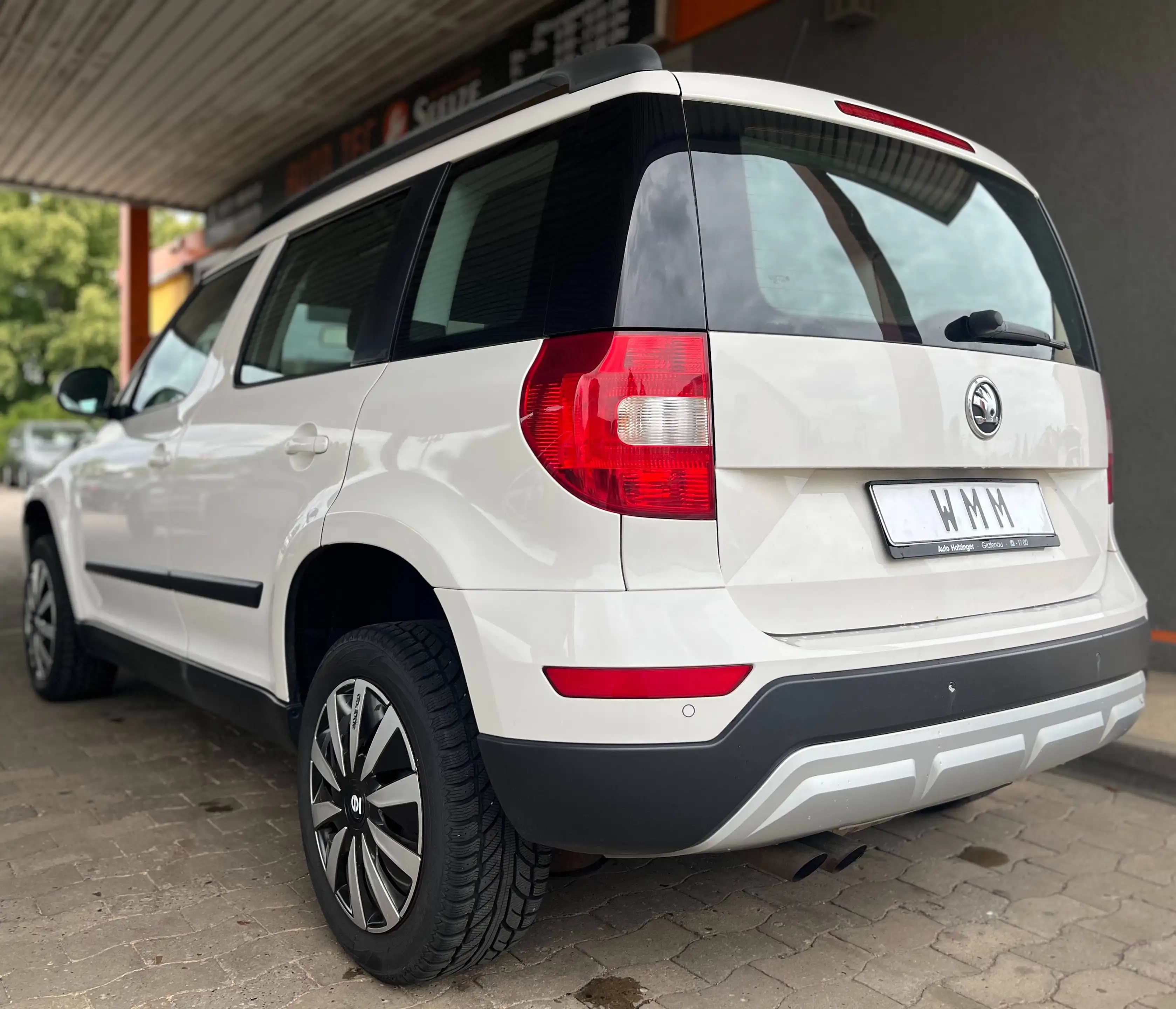 Skoda Yeti Active Outdoor 4x4 — photo 12