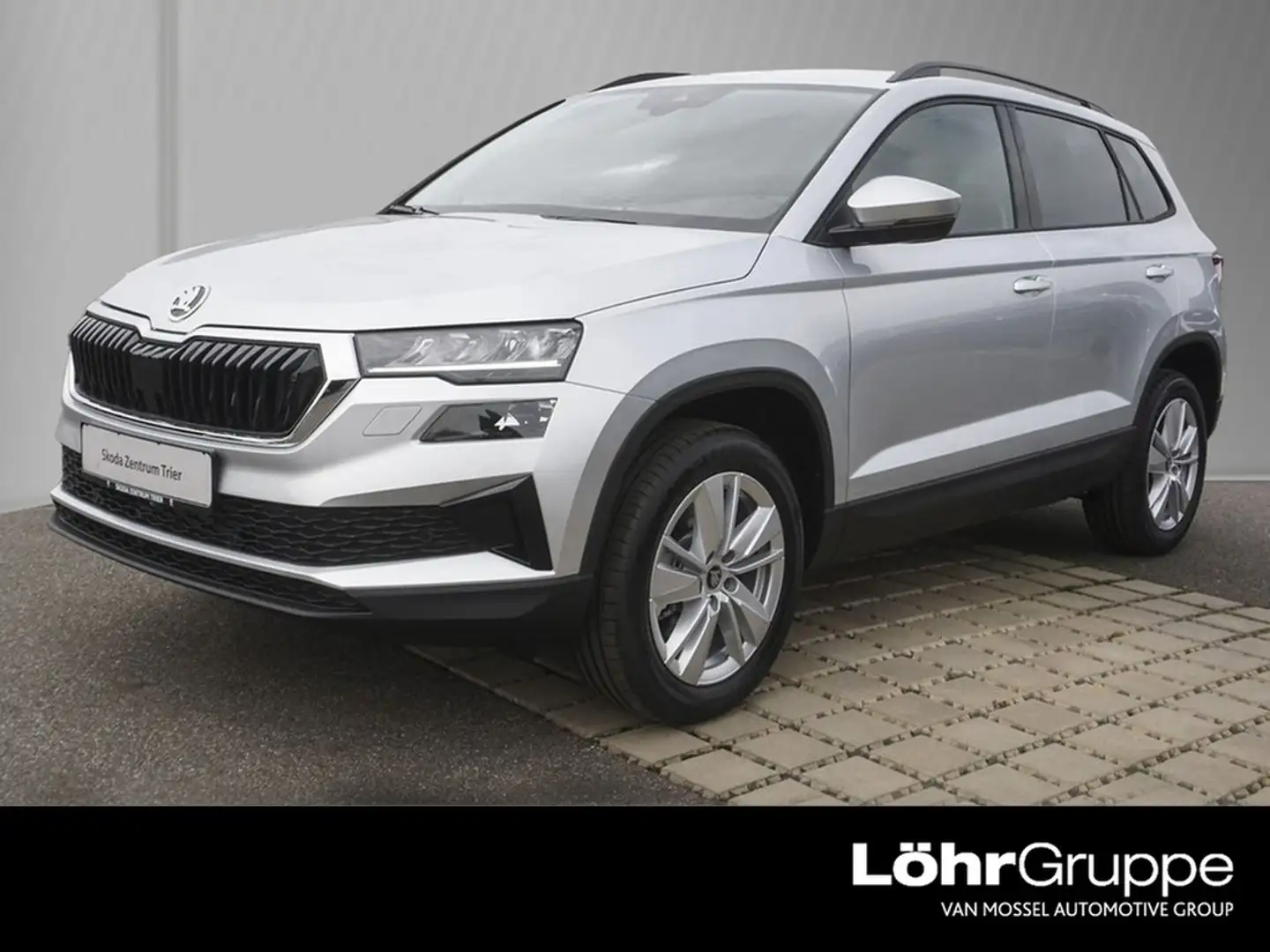 Skoda Karoq 1,5 TSi DSG Selection Silber - 1