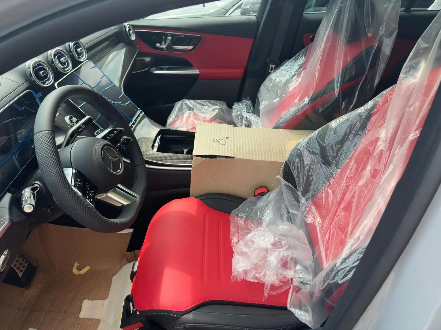 Mercedes-Benz GLC 300 de Coupe AMG Premium Plus fully Grau - 2