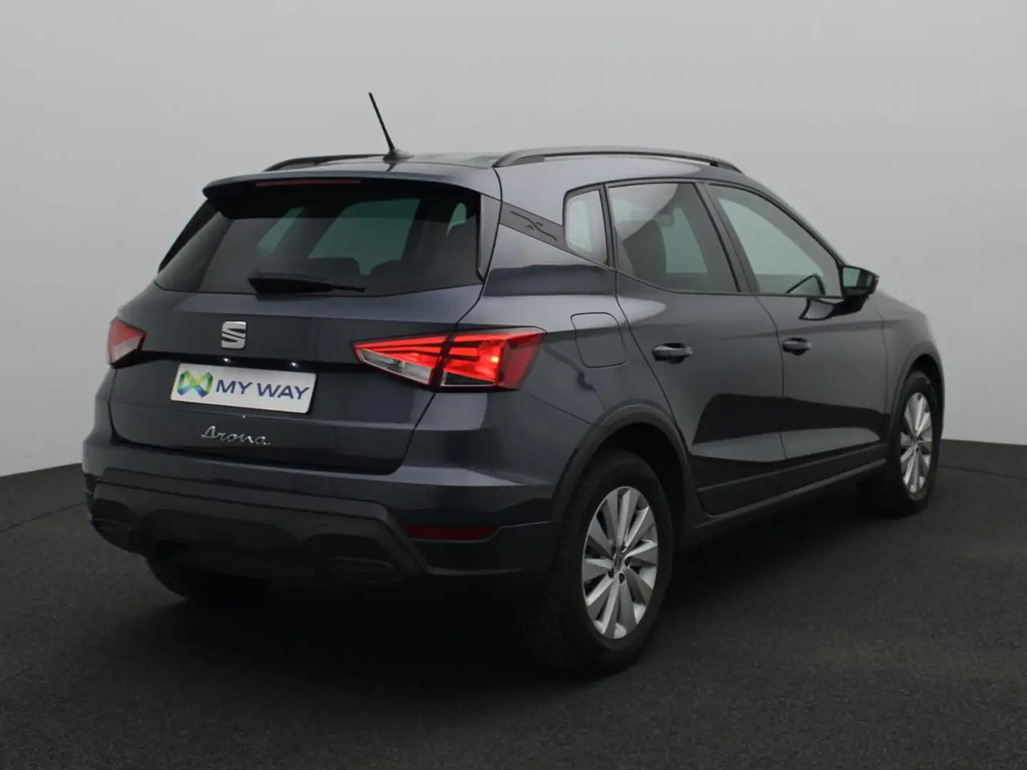 SEAT Arona MOVE! 1.0 TSI 110 PK DSG-7 / Cruise Control / PDC  Gris - 2