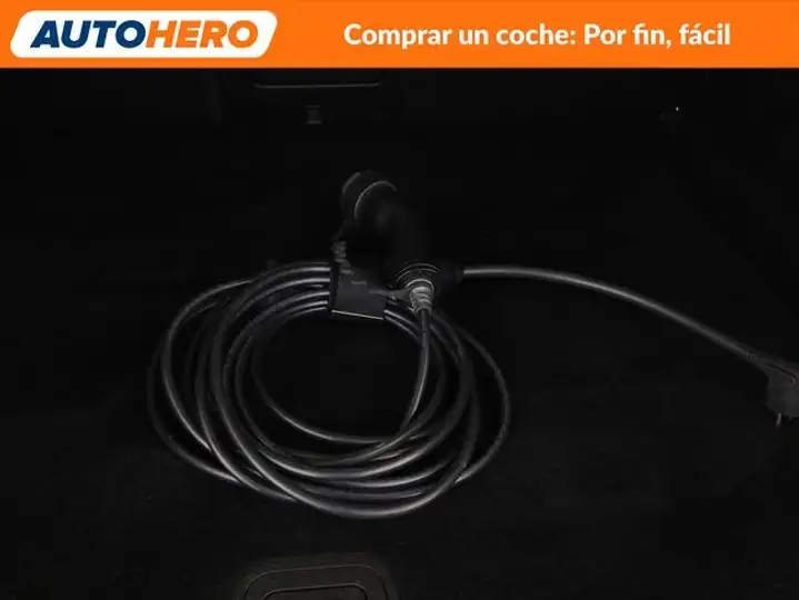 Volvo XC60 2021, foto 40