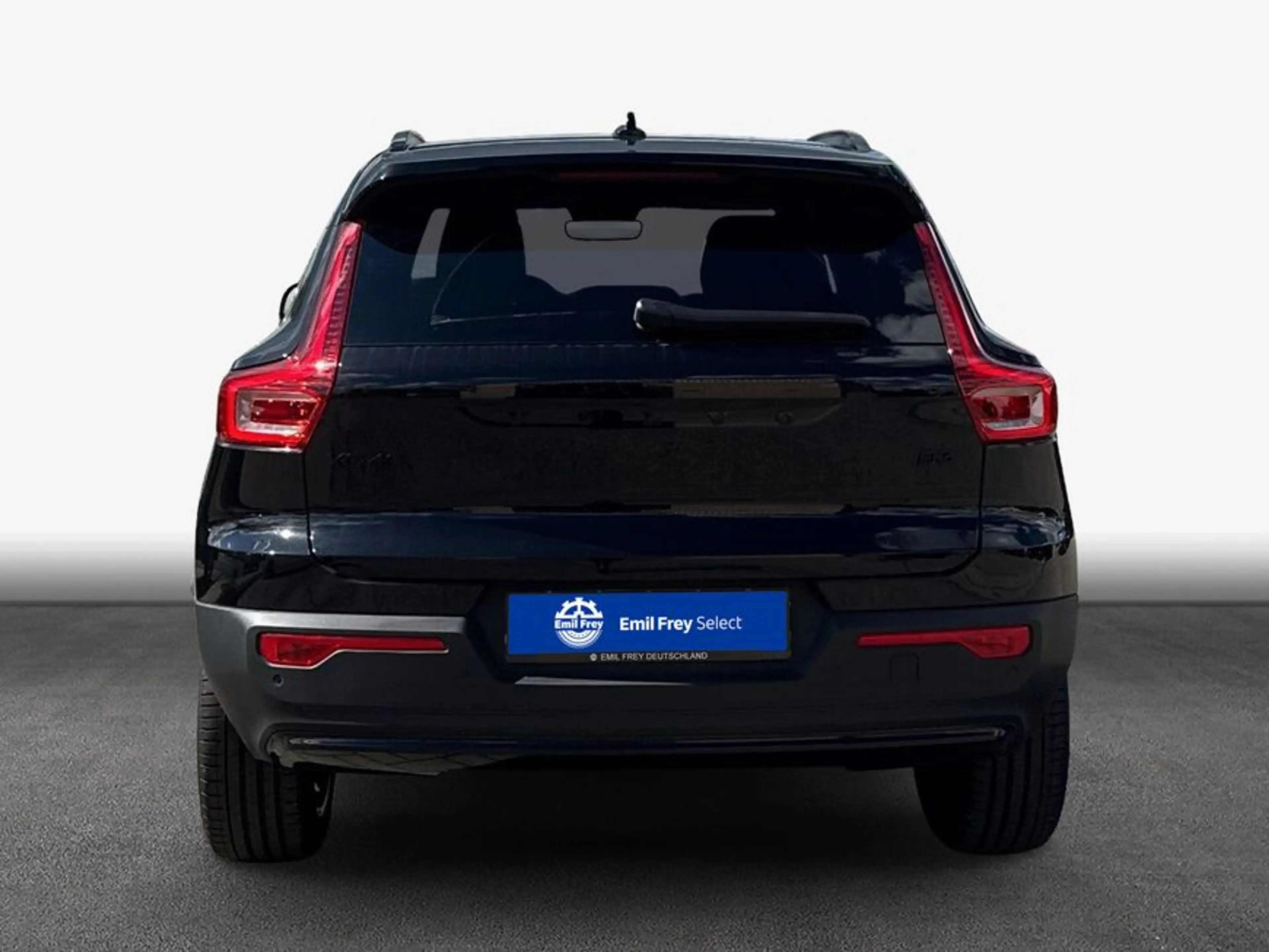 Volvo XC40 XC40 B3 B DKG Plus Black Edition — photo 5
