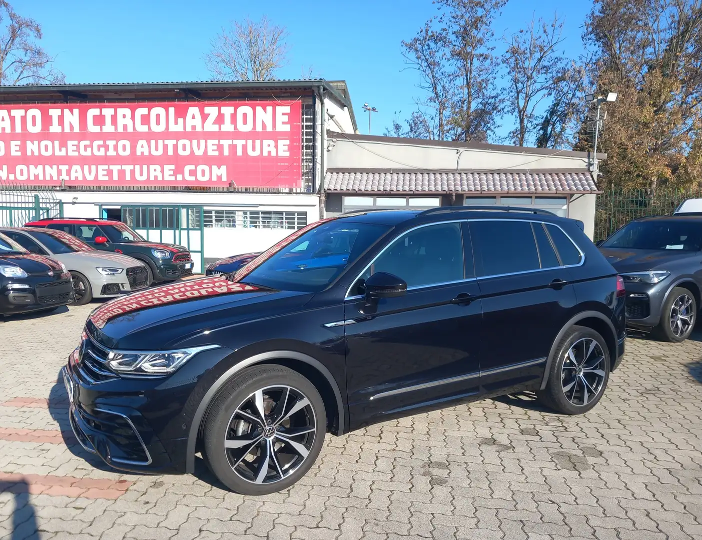 Volkswagen Tiguan 2021 1.5 tsi R-Line 150cv dsg IVA ESPOSTA Schwarz - 1