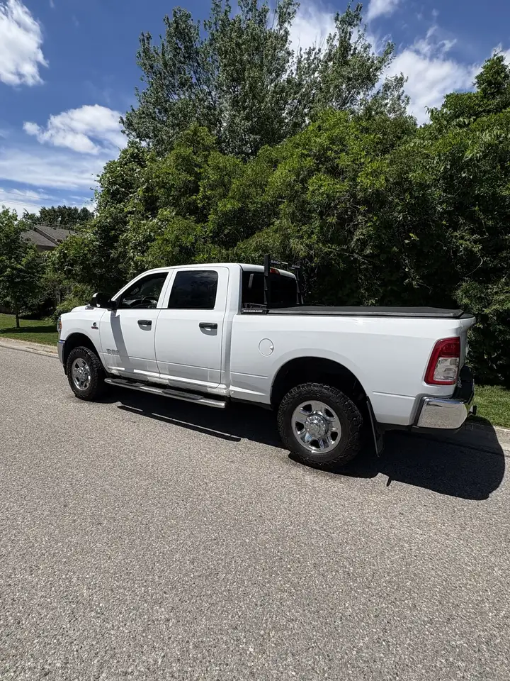2022 RAM 3500