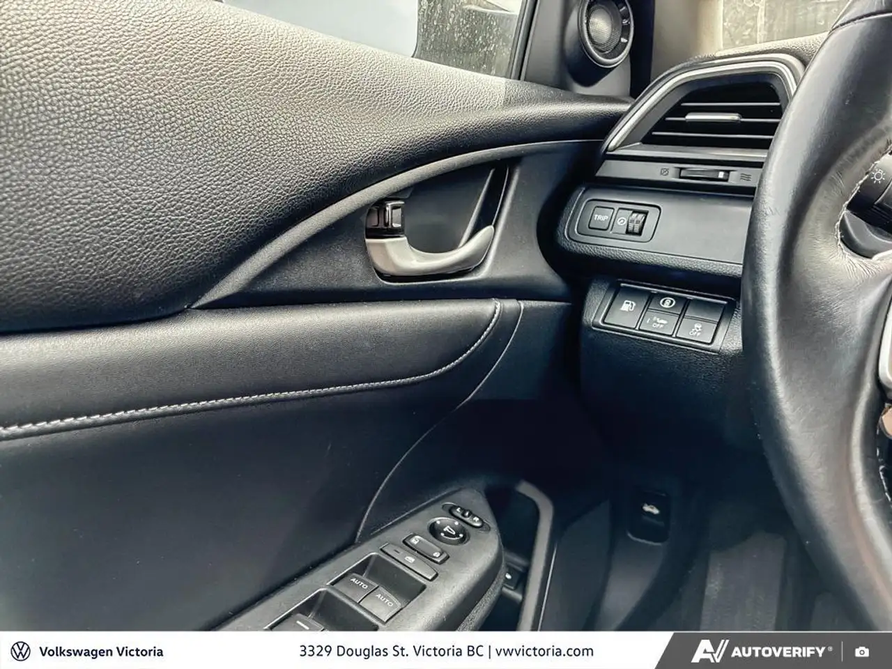 Honda Insight снимка Honda Insight