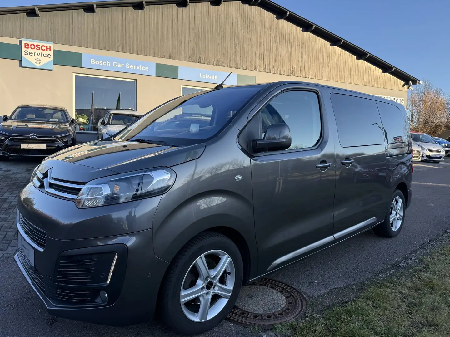 Citroen Spacetourer 2.0BlueHDi180 EAT8 M Business Lounge Grau - 2