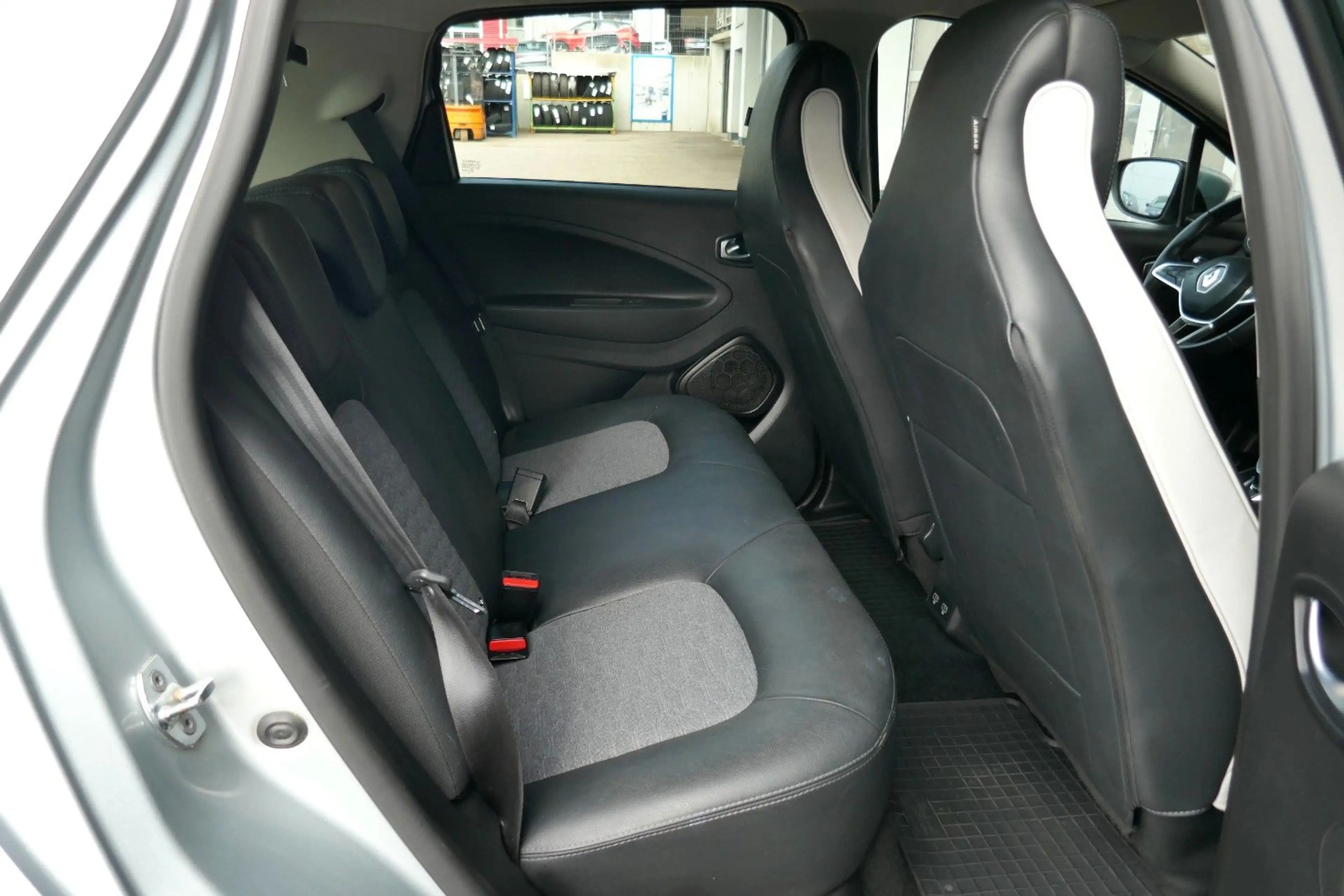 Renault ZOE (Kaufbatterie) Z.E. 50 INTENS CCS — photo 15