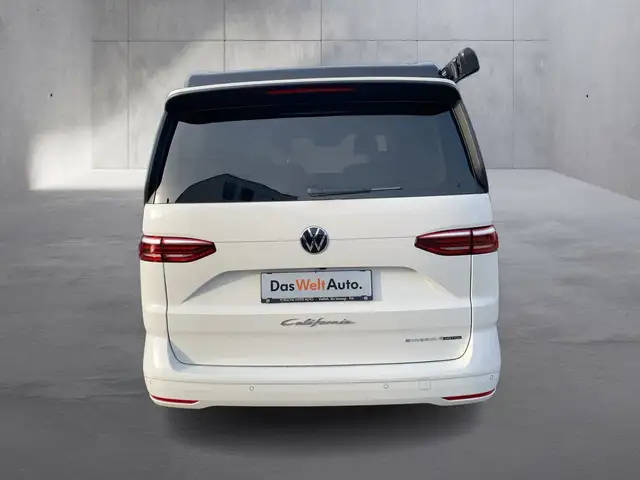 Volkswagen T7 California VW T7 California Beach eHybrid 180 kW 4M Ansicht 4