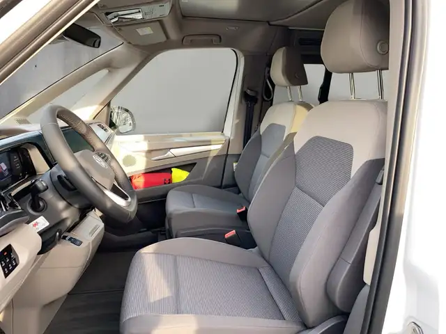 Volkswagen T7 California VW T7 California Beach eHybrid 180 kW 4M Ansicht 8